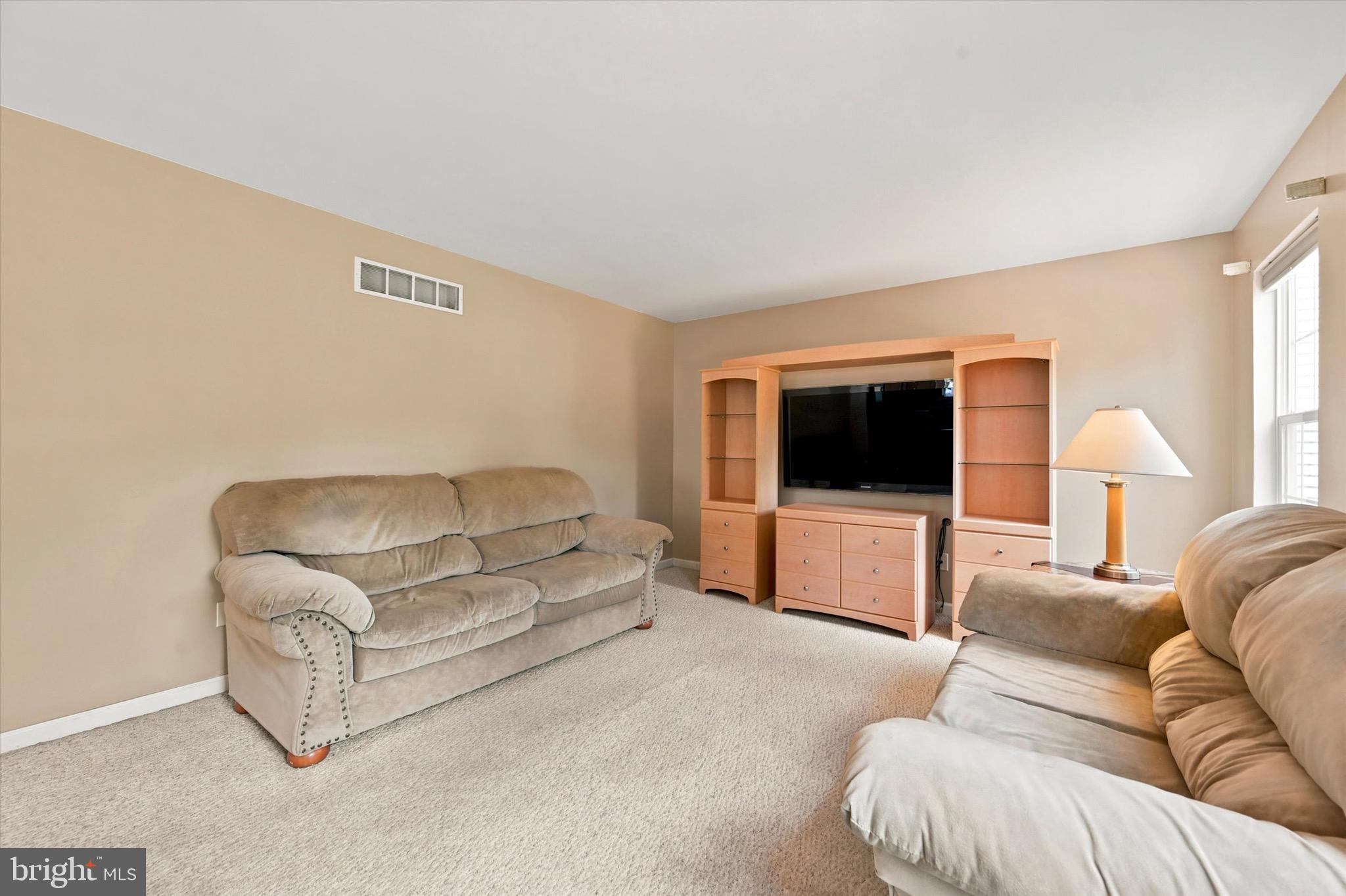 HIGHLANDS AT MILLVIEW - Residential
