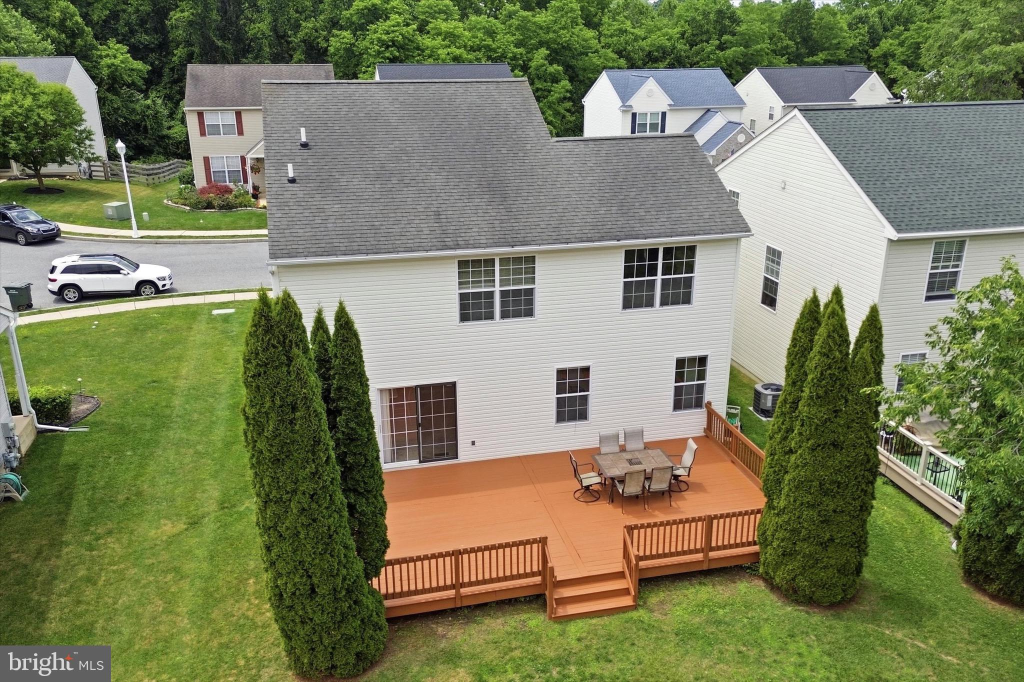 HIGHLANDS AT MILLVIEW - Residential
