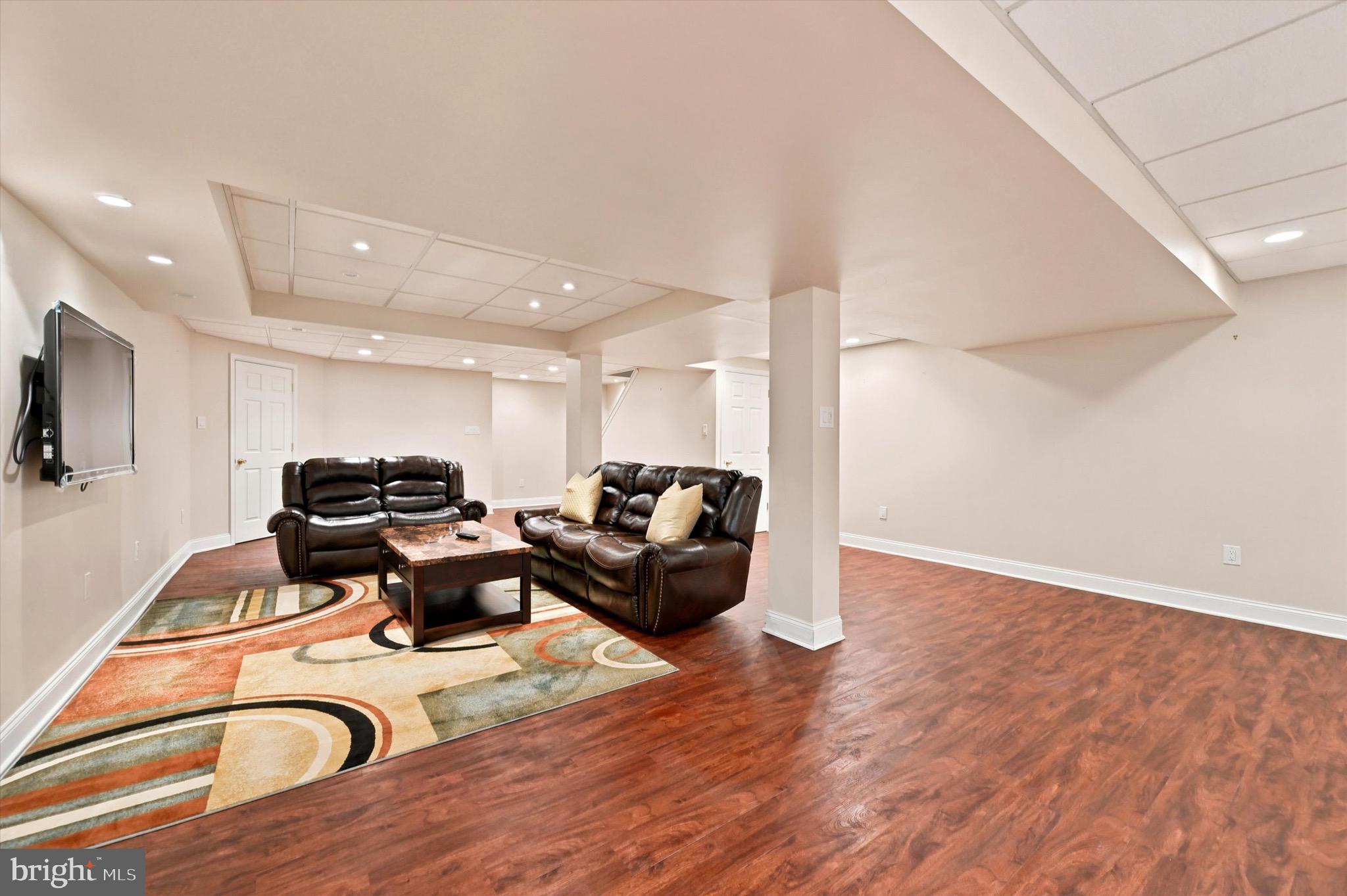 HIGHLANDS AT MILLVIEW - Residential
