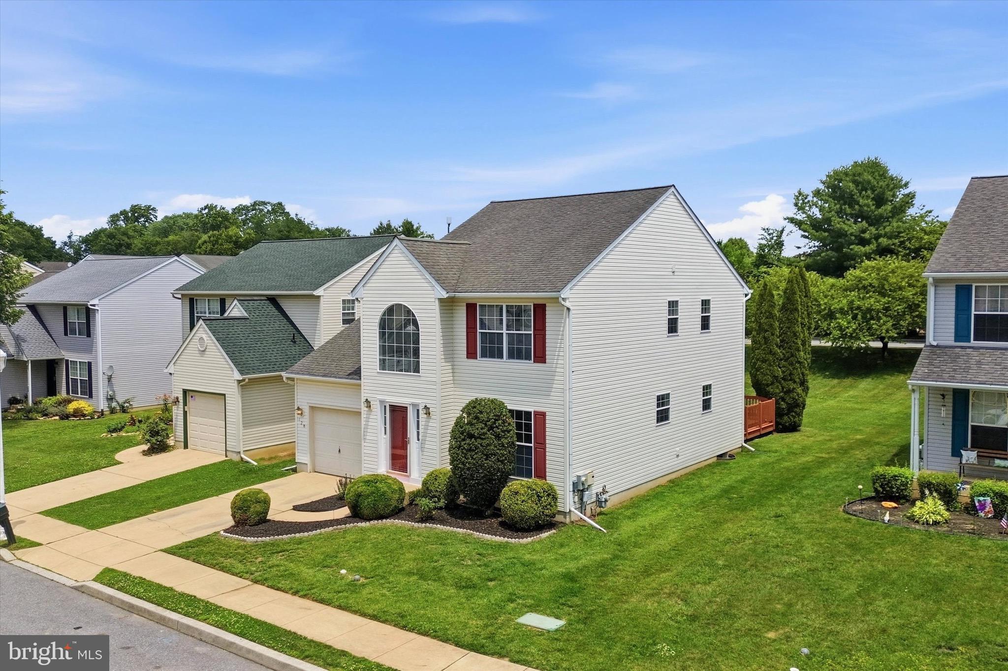 HIGHLANDS AT MILLVIEW - Residential