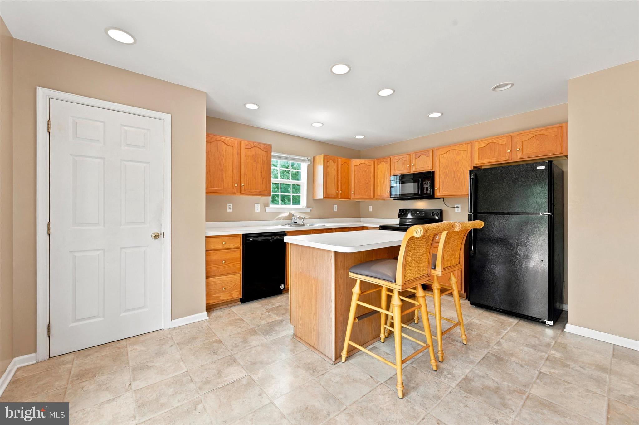 HIGHLANDS AT MILLVIEW - Residential