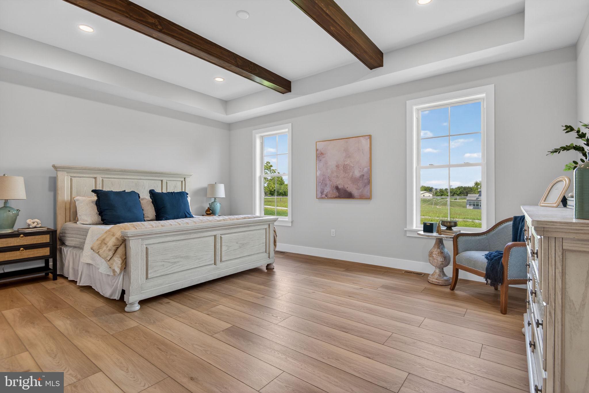RIVER RIDGE HILLS - Residential