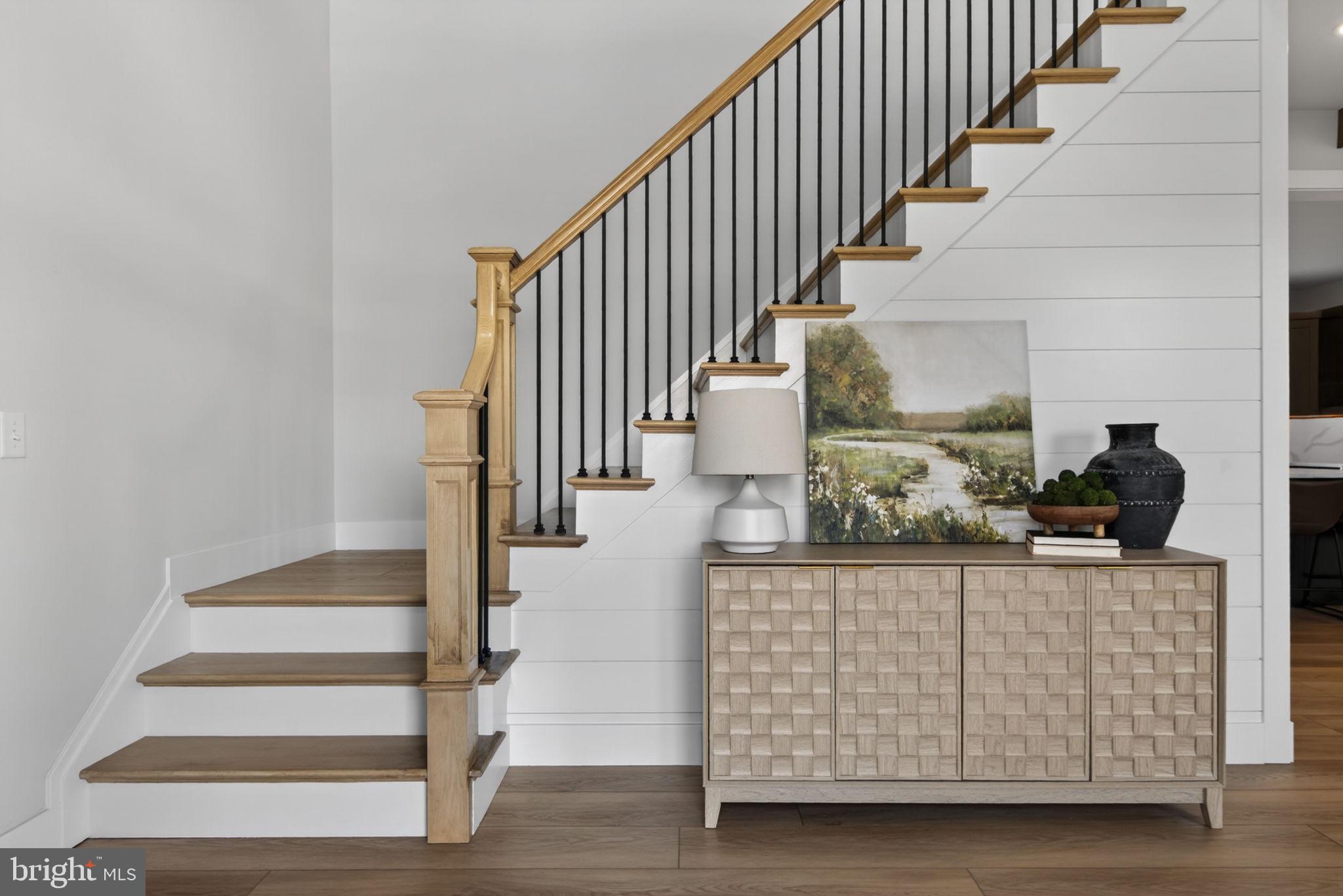 RIVER RIDGE HILLS - Residential