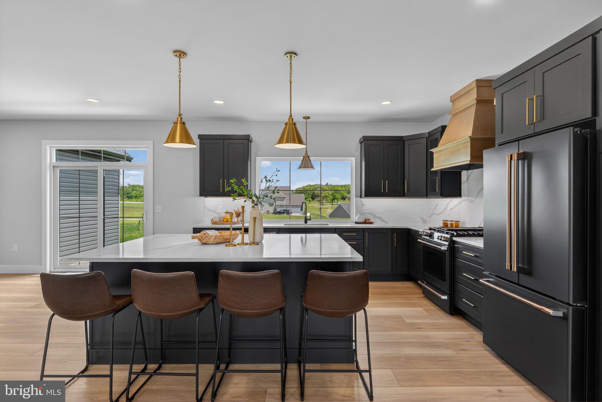 RIVER RIDGE HILLS - Residential