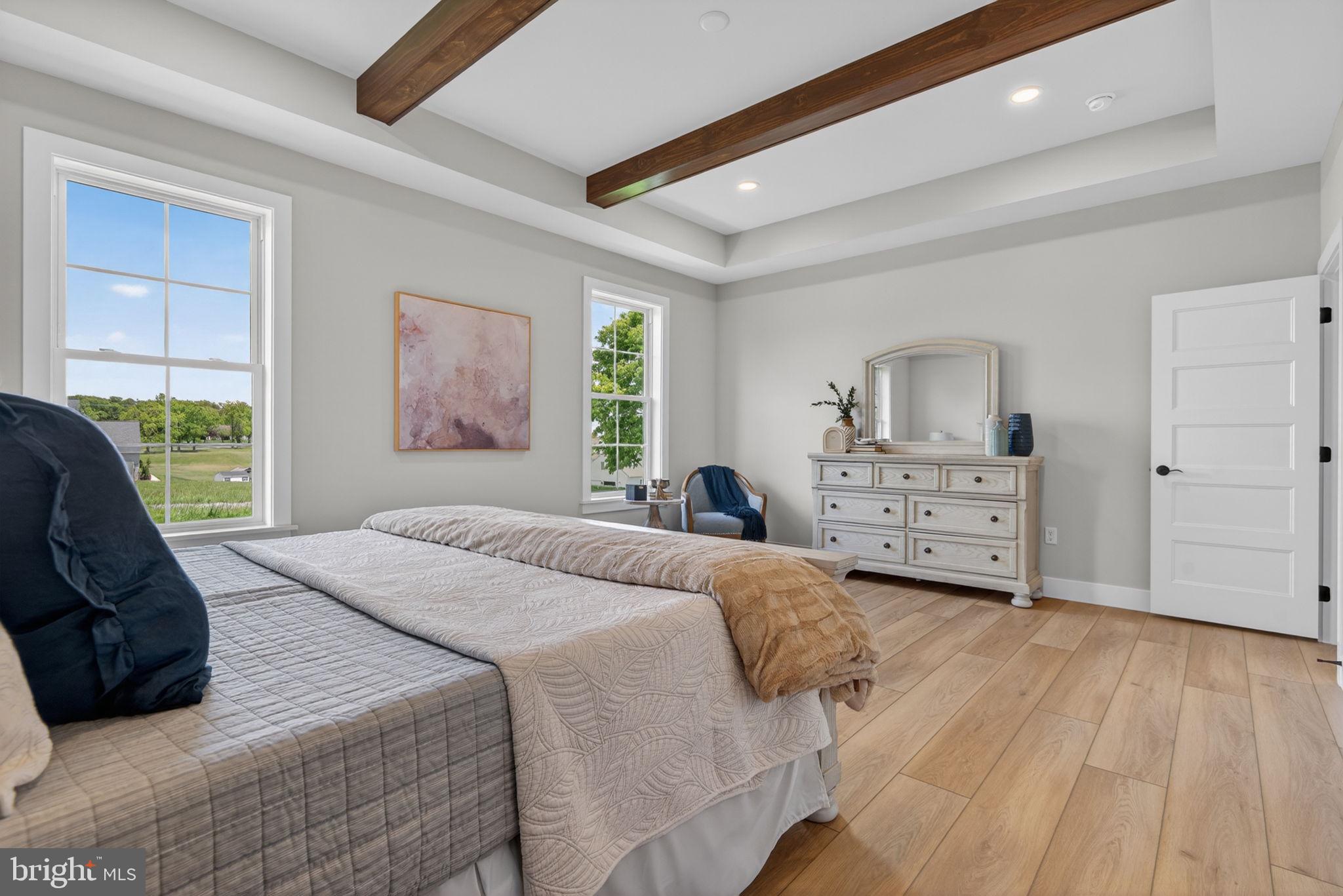 RIVER RIDGE HILLS - Residential