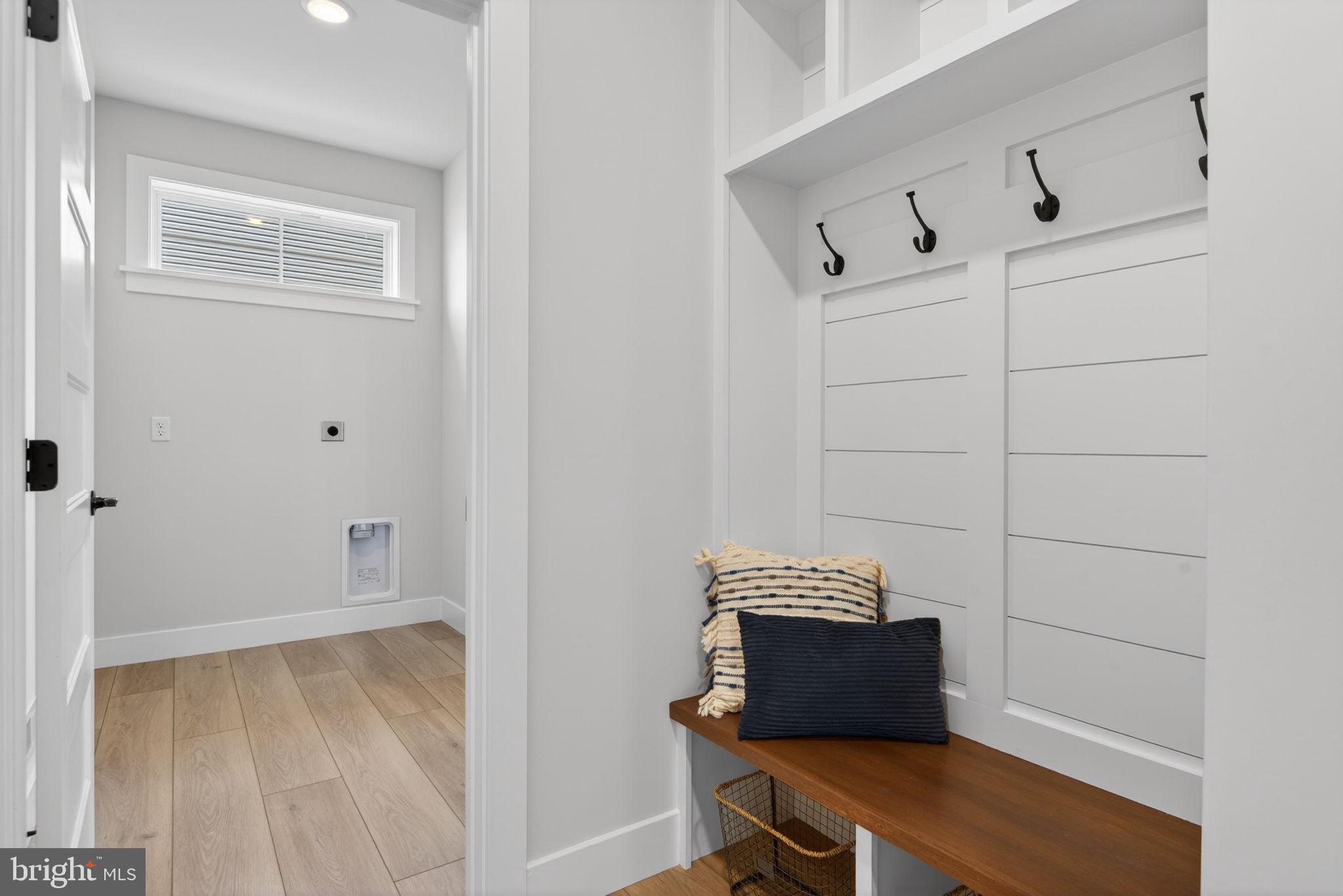 RIVER RIDGE HILLS - Residential