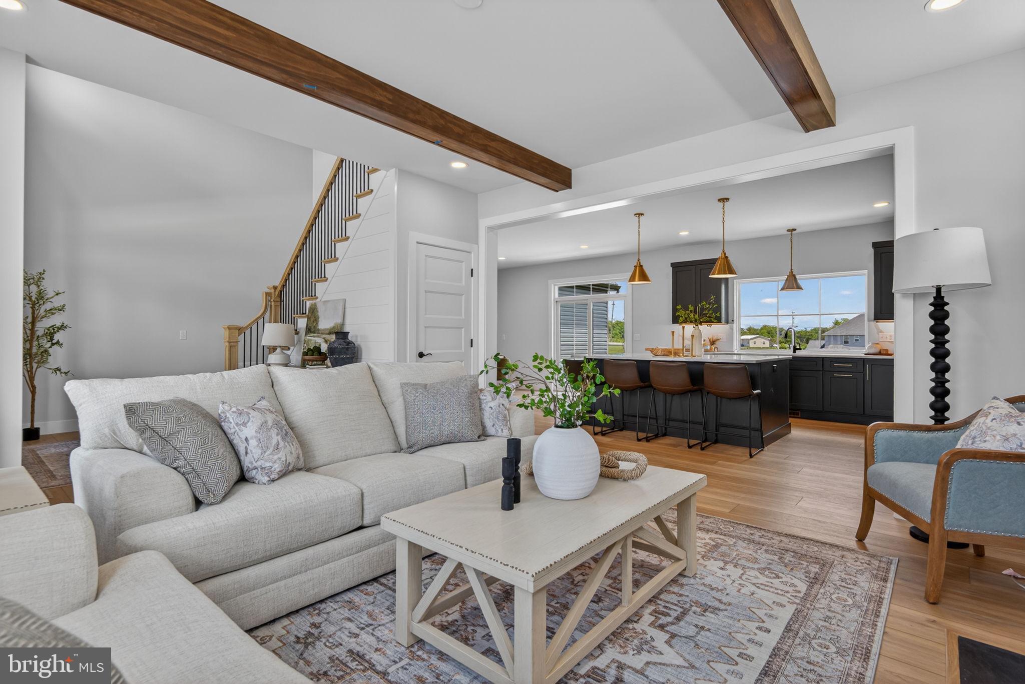 RIVER RIDGE HILLS - Residential