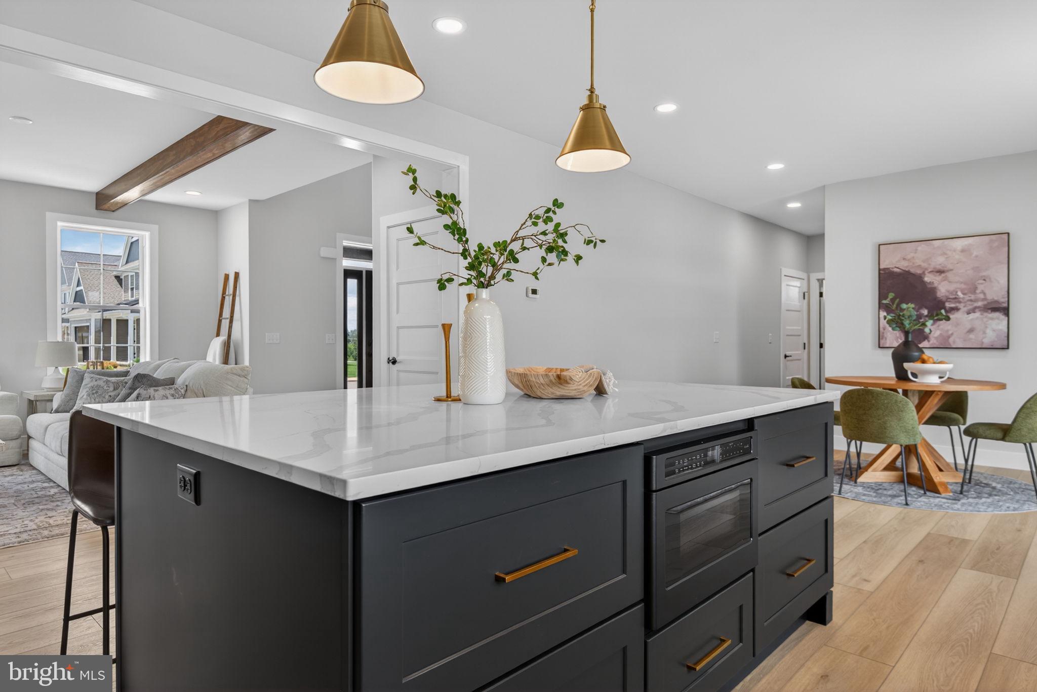RIVER RIDGE HILLS - Residential