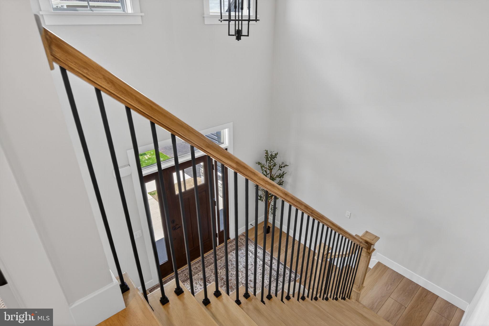 RIVER RIDGE HILLS - Residential