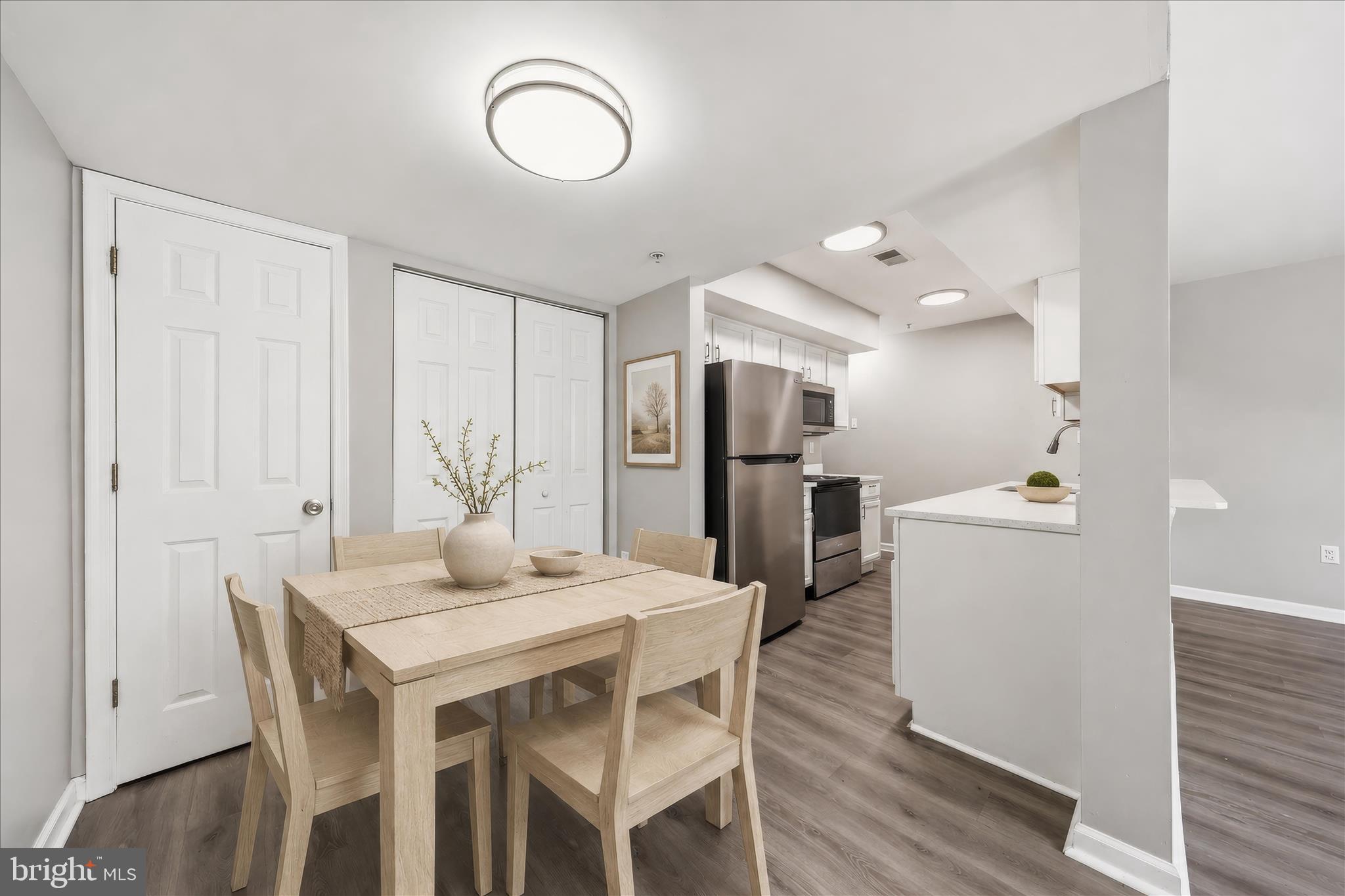 ALTAMONT GARDENS - Residential