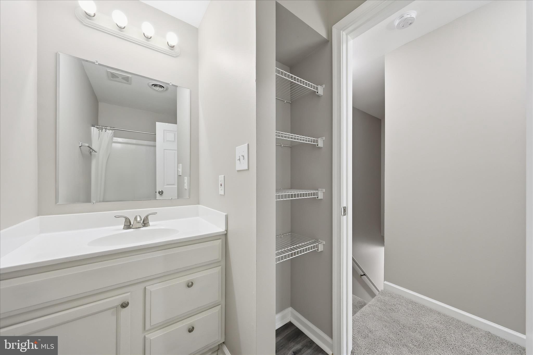 ALTAMONT GARDENS - Residential