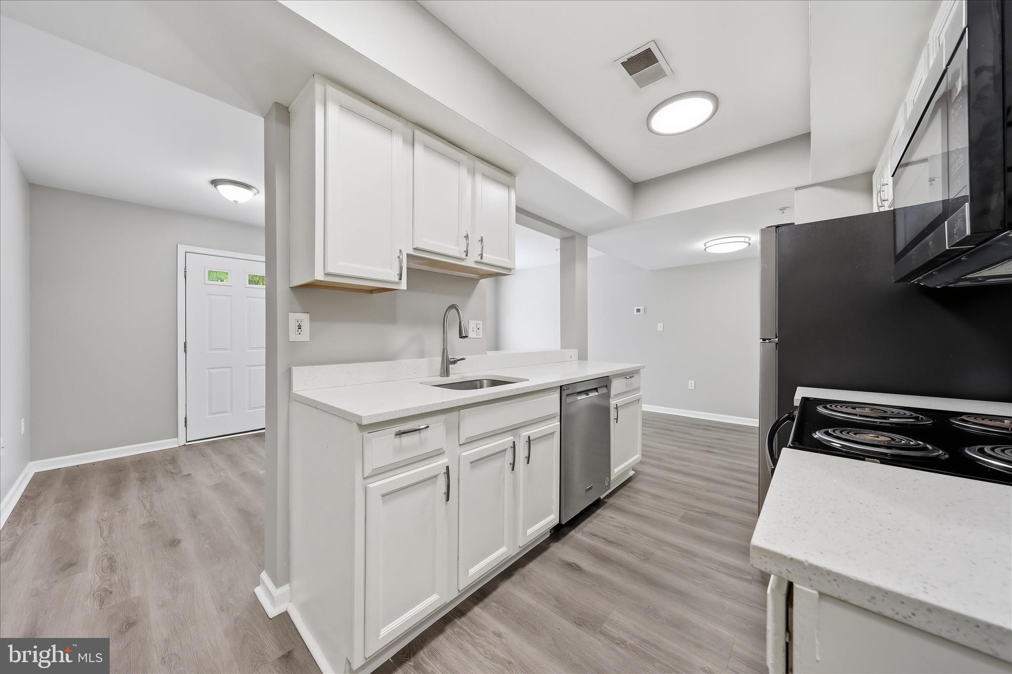 ALTAMONT GARDENS - Residential