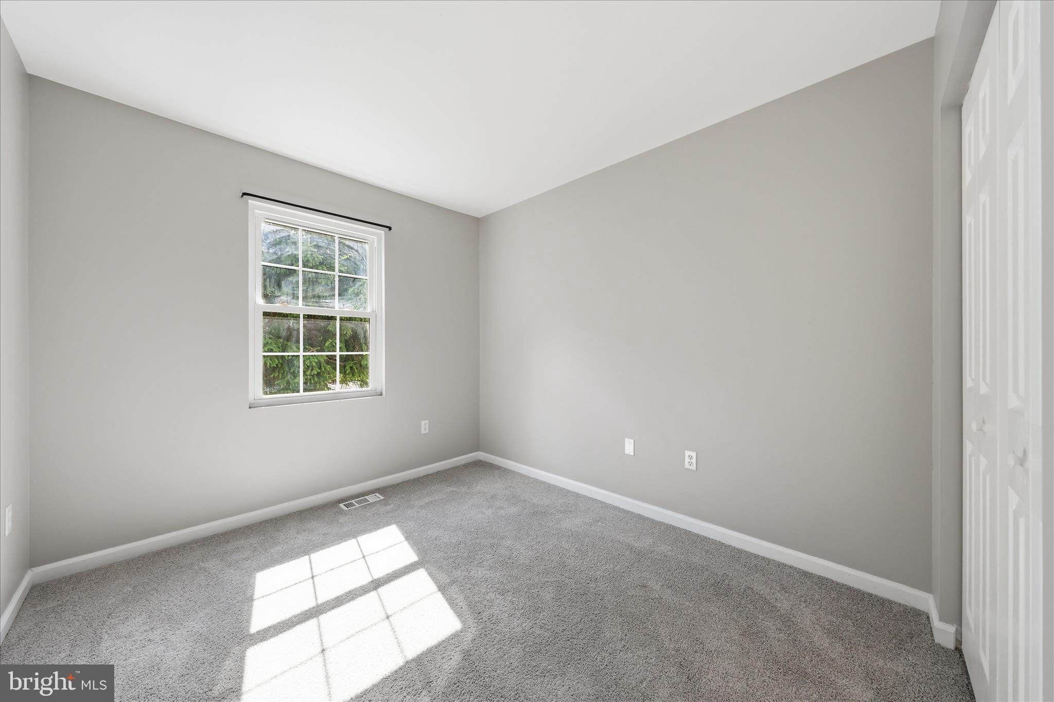 ALTAMONT GARDENS - Residential
