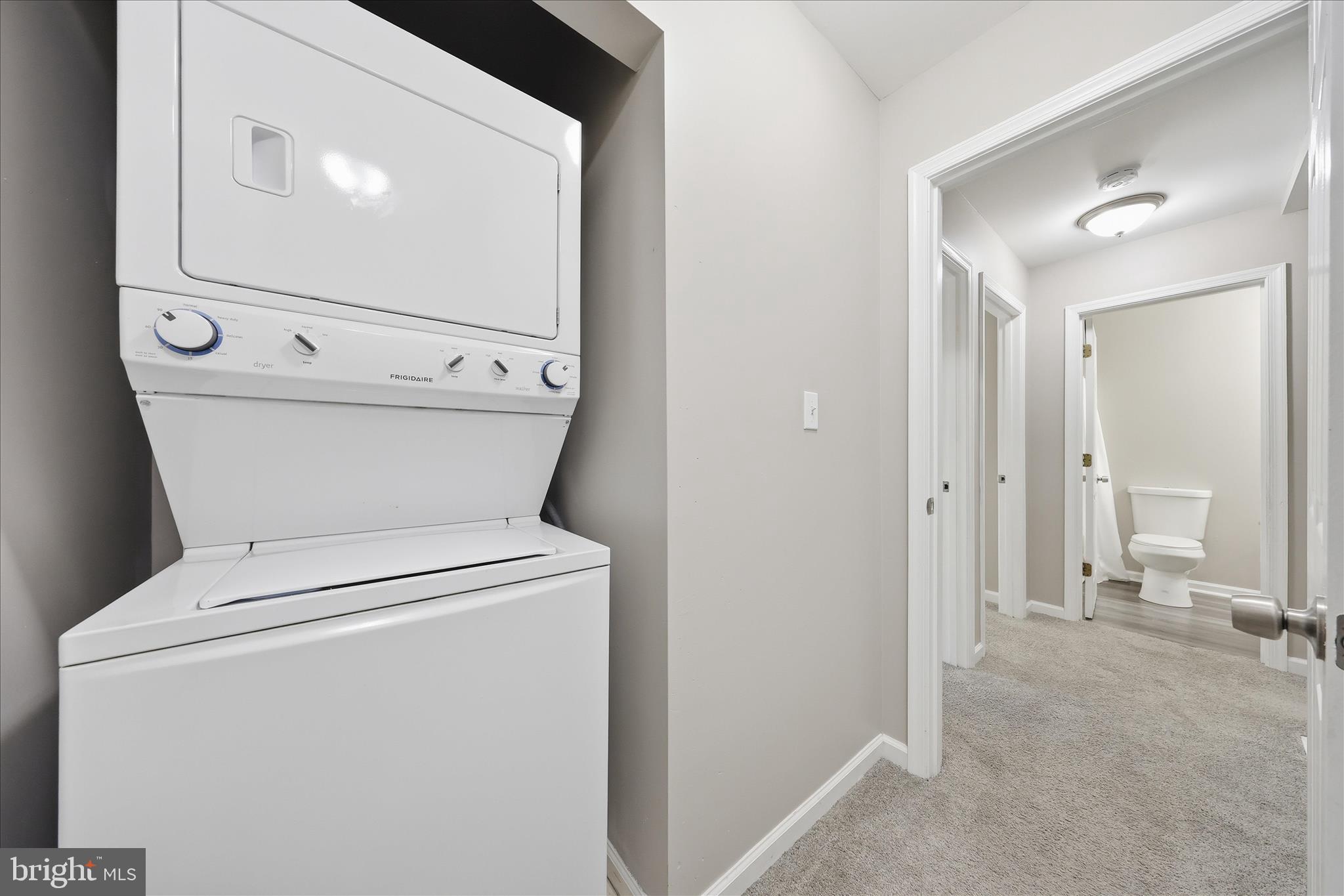 ALTAMONT GARDENS - Residential