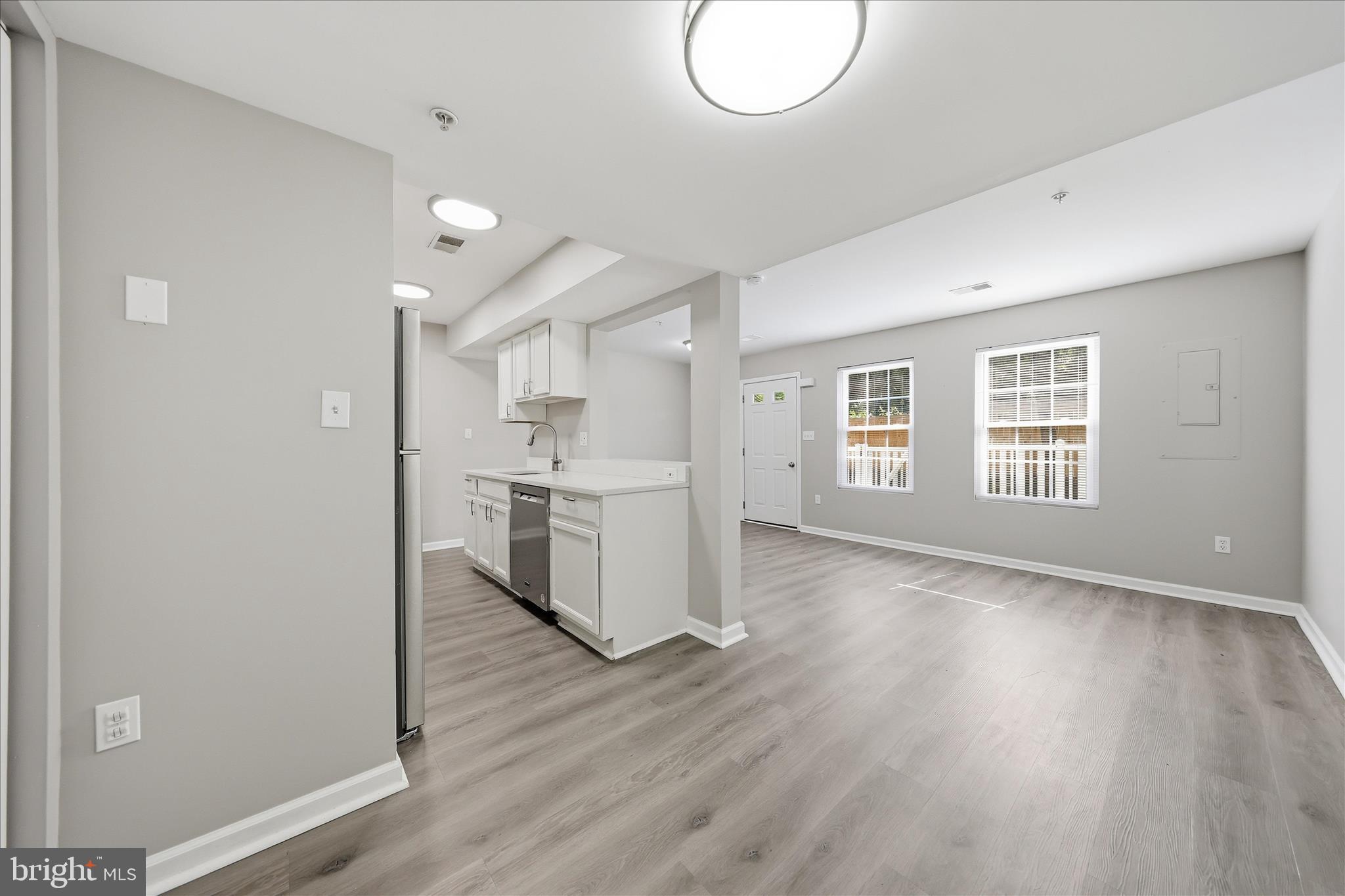ALTAMONT GARDENS - Residential