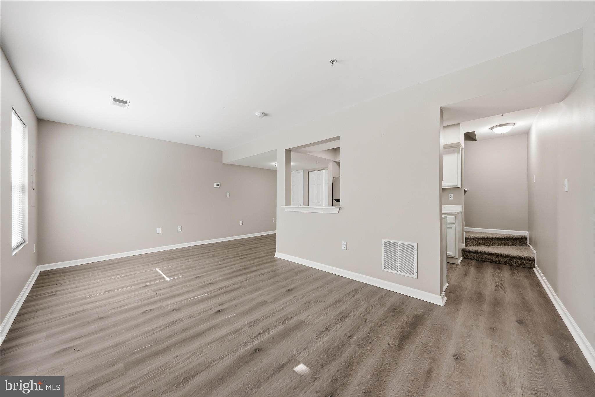 ALTAMONT GARDENS - Residential