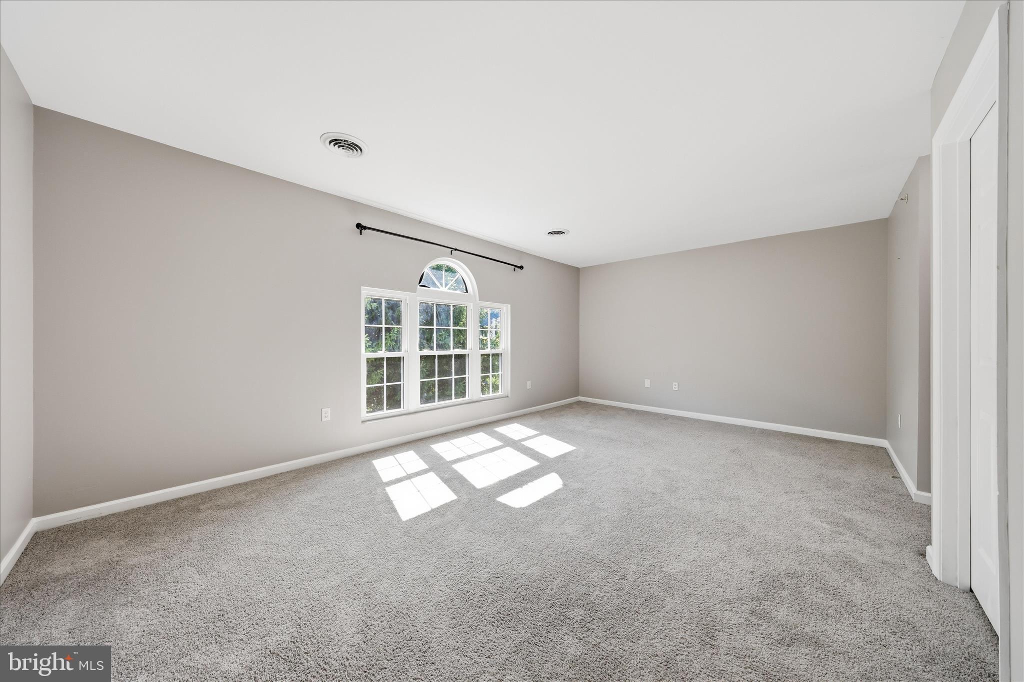 ALTAMONT GARDENS - Residential