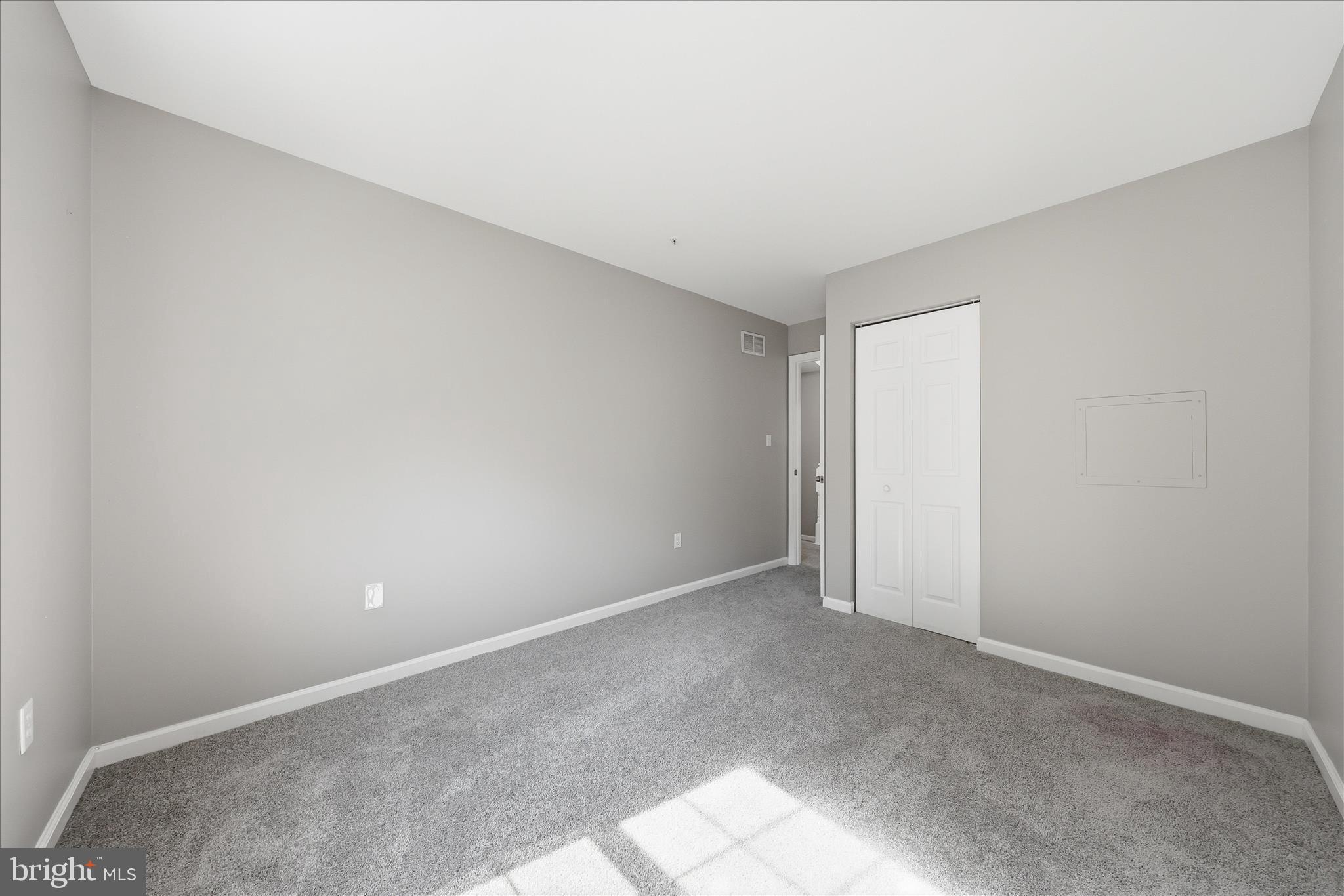 ALTAMONT GARDENS - Residential