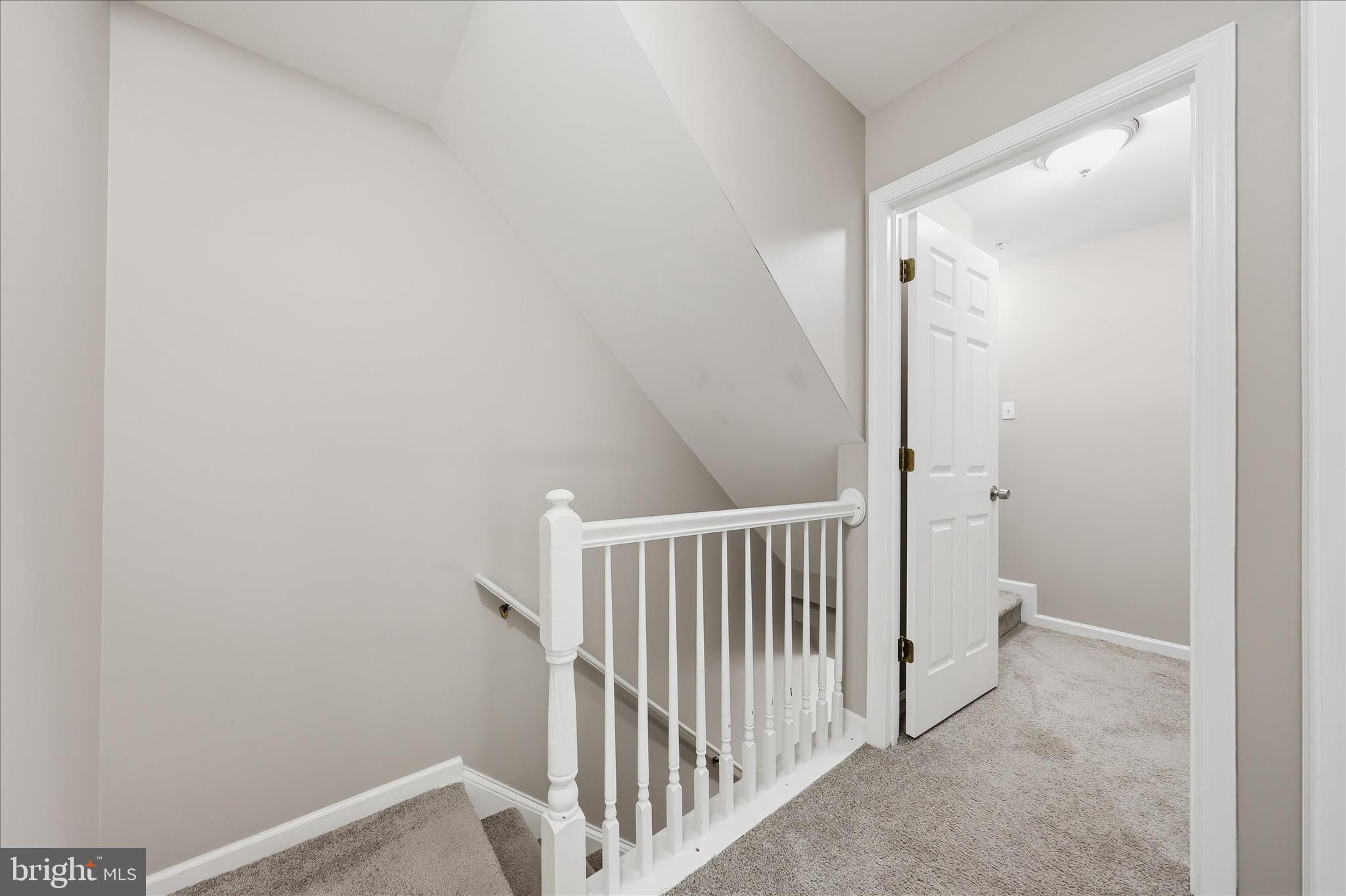 ALTAMONT GARDENS - Residential