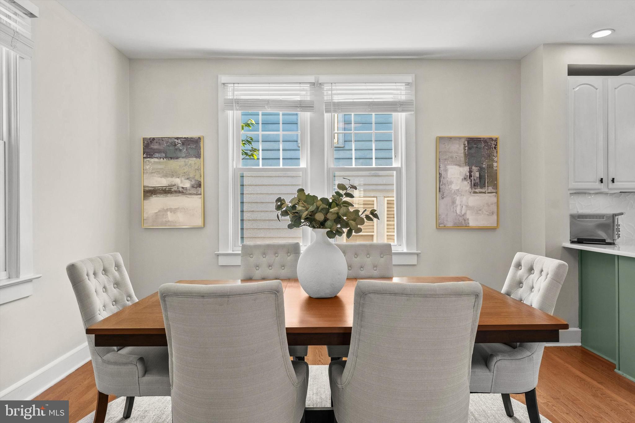 MANOR PARK - Residential