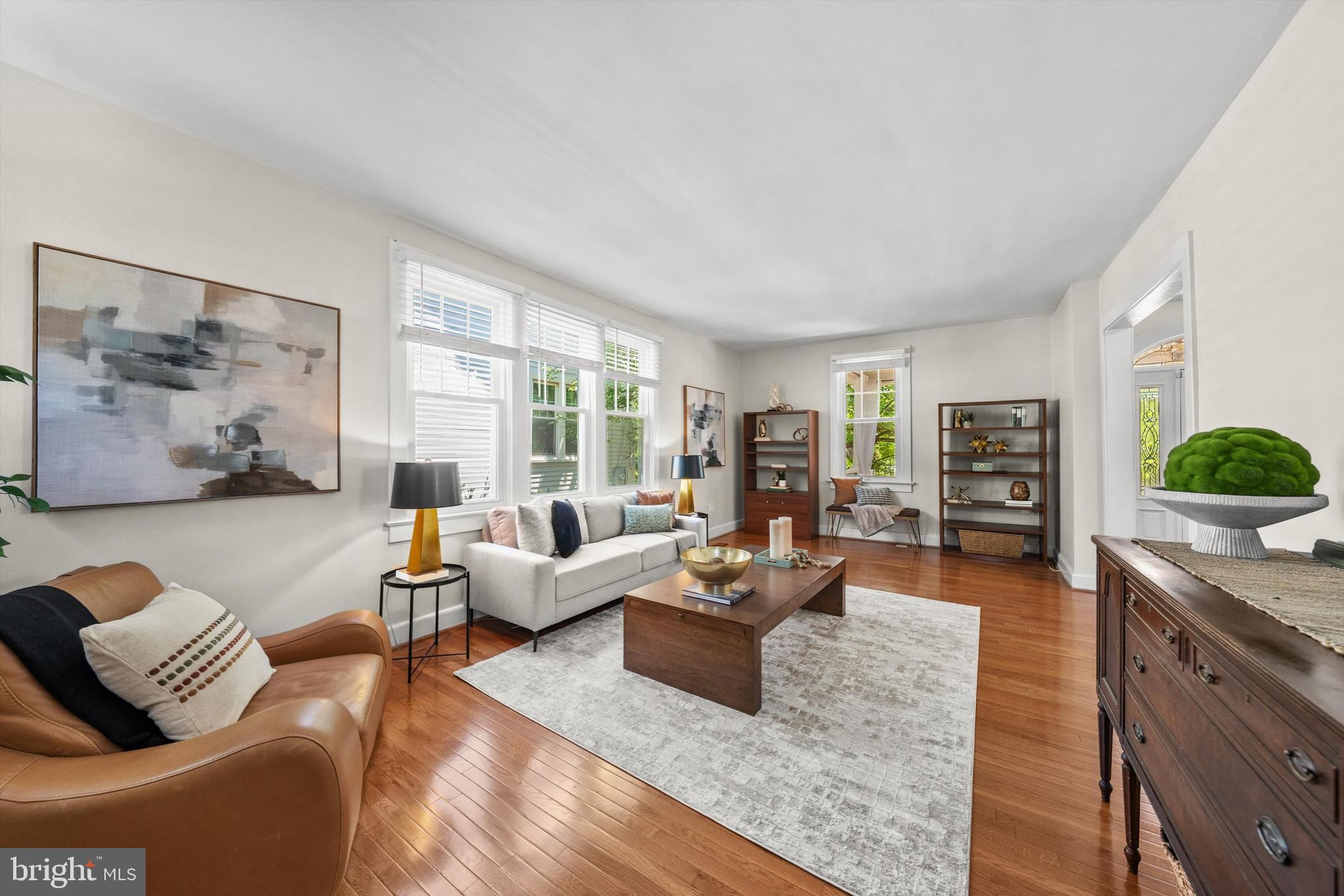 MANOR PARK - Residential