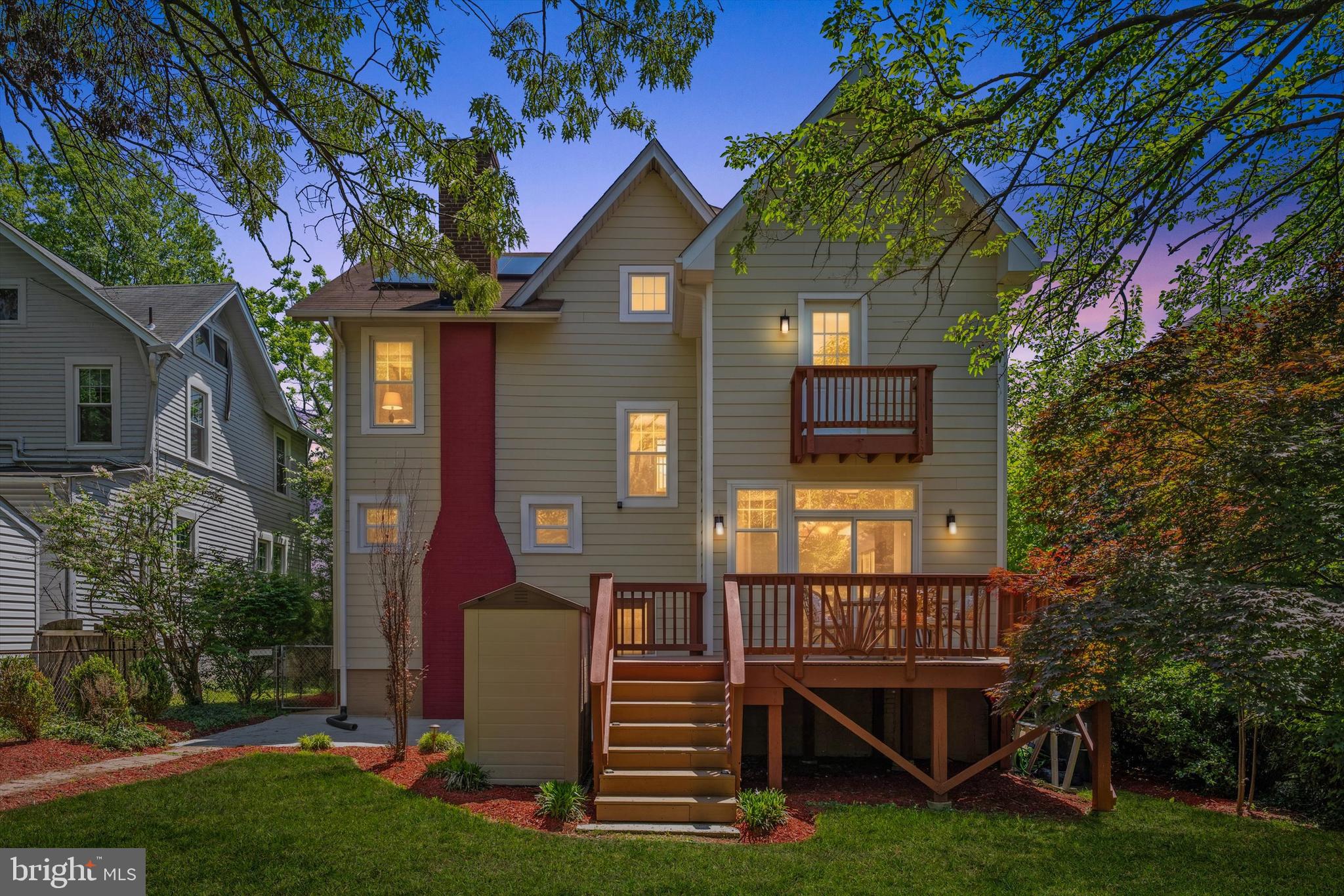 MANOR PARK - Residential
