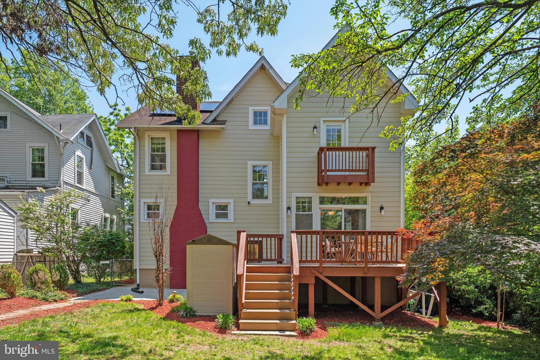 MANOR PARK - Residential
