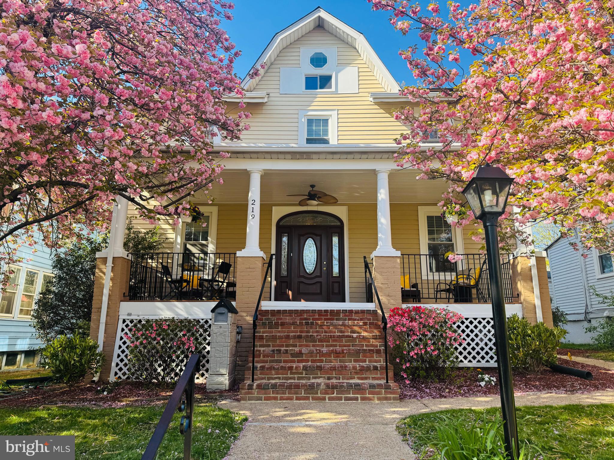MANOR PARK - Residential