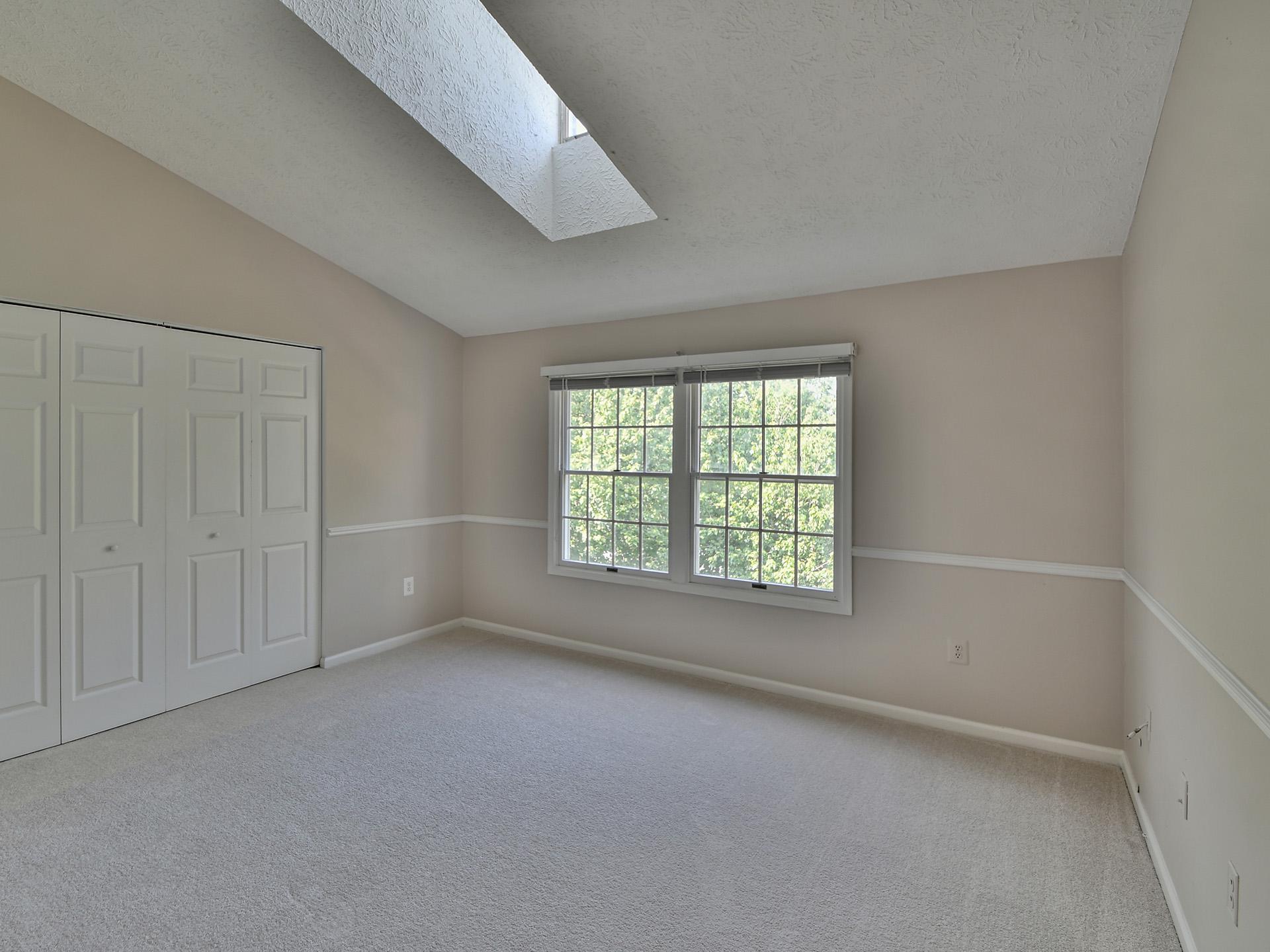 WATERS EDGE AT NORTH LAKE - Residential