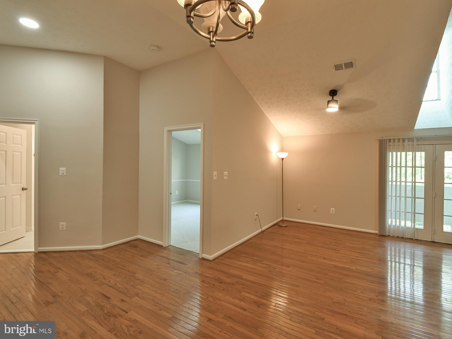 WATERS EDGE AT NORTH LAKE - Residential