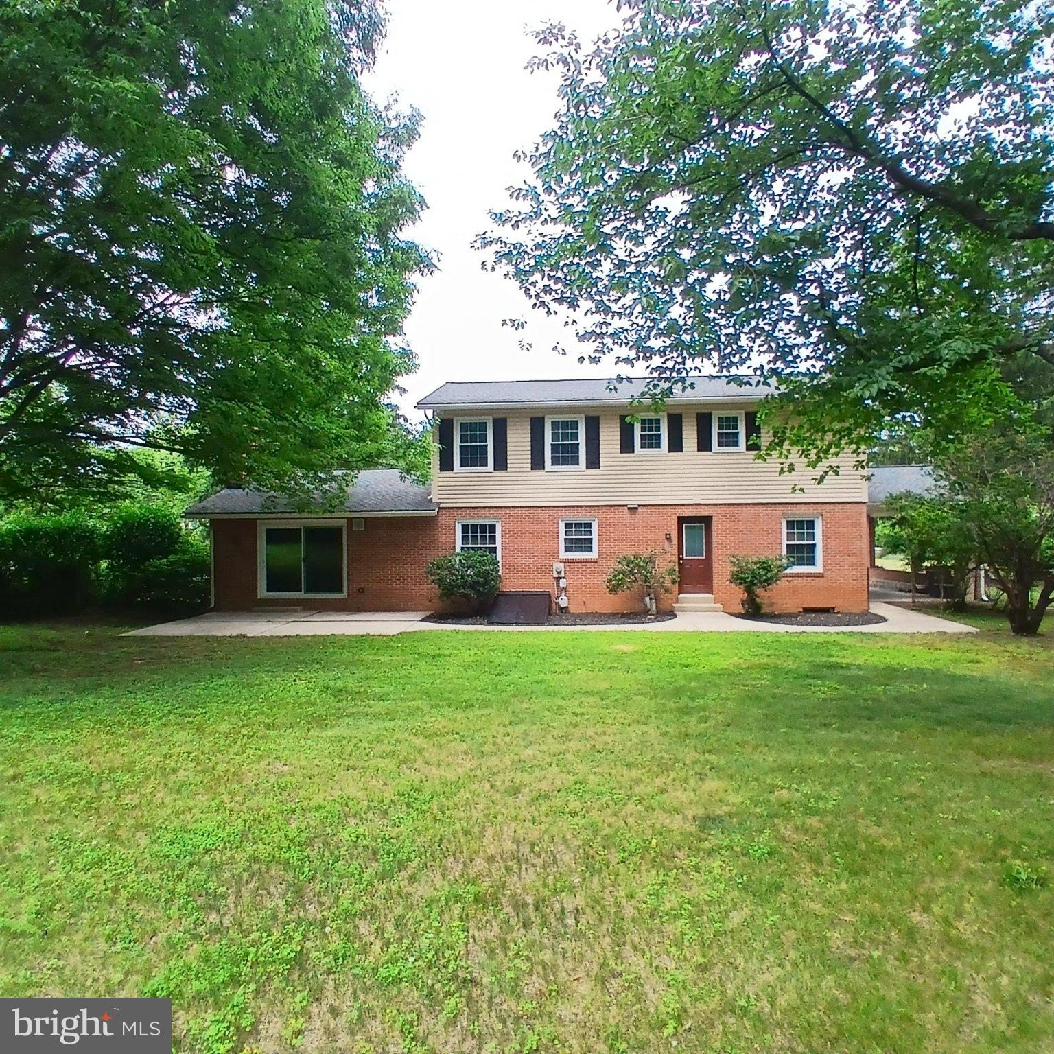CLOVER HILL - Residential