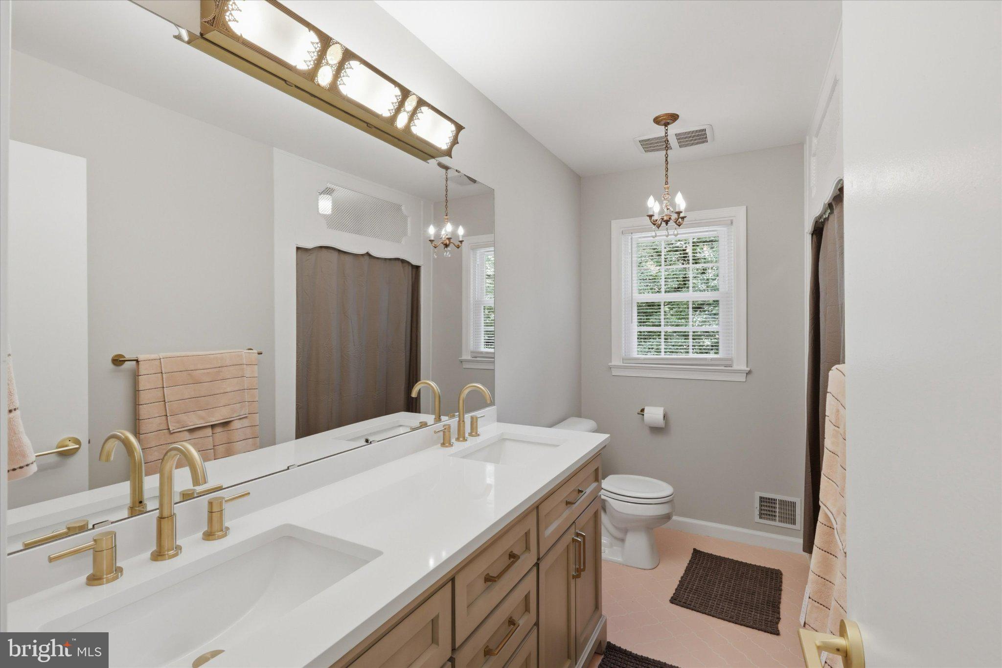 CLOVER HILL - Residential