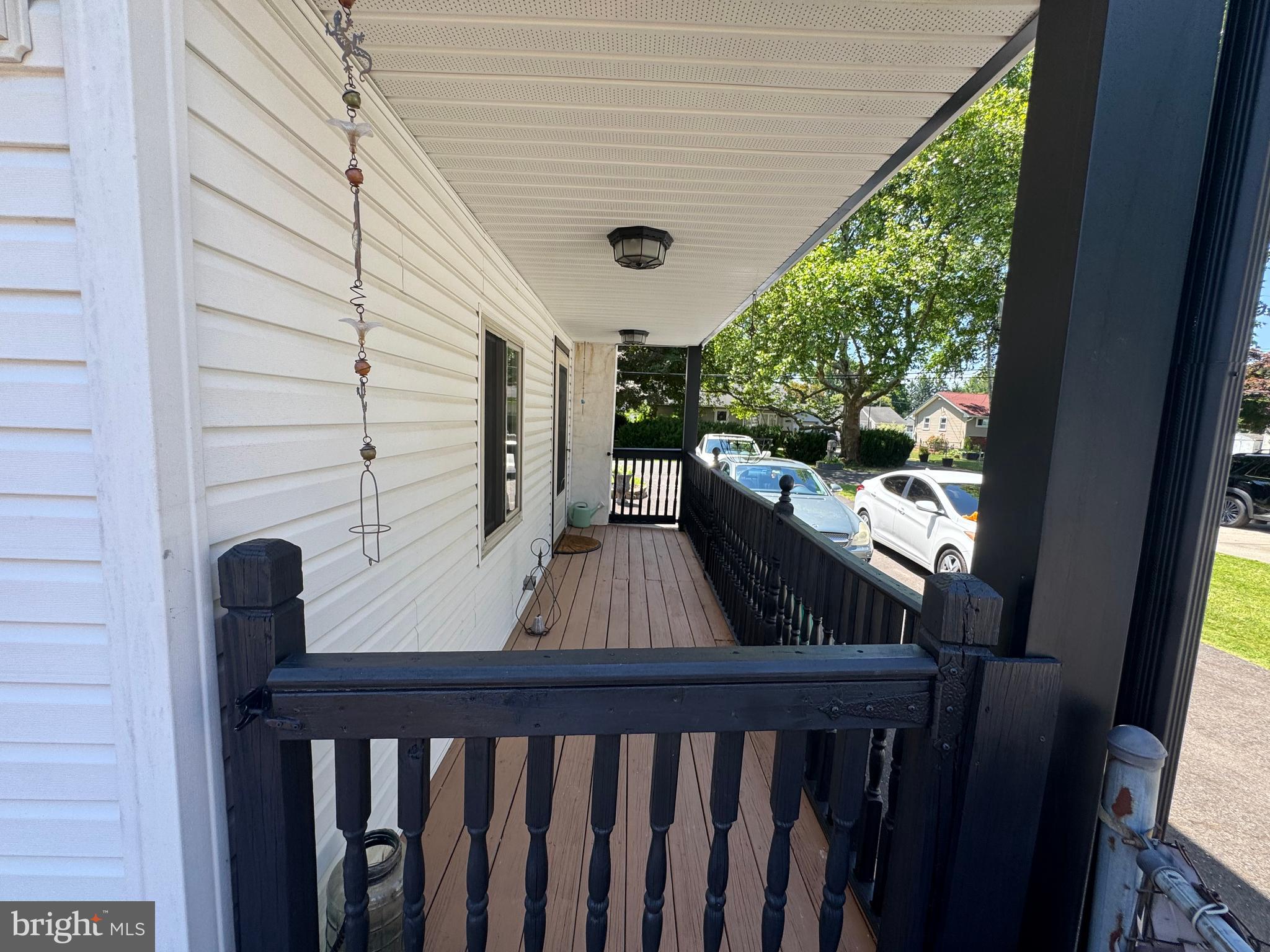 LANGHORNE GDNS - Residential
