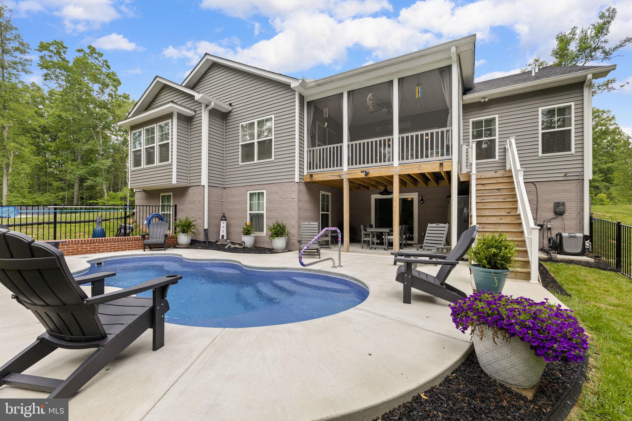 THE WATERS AT LAKE ANNA - Residential