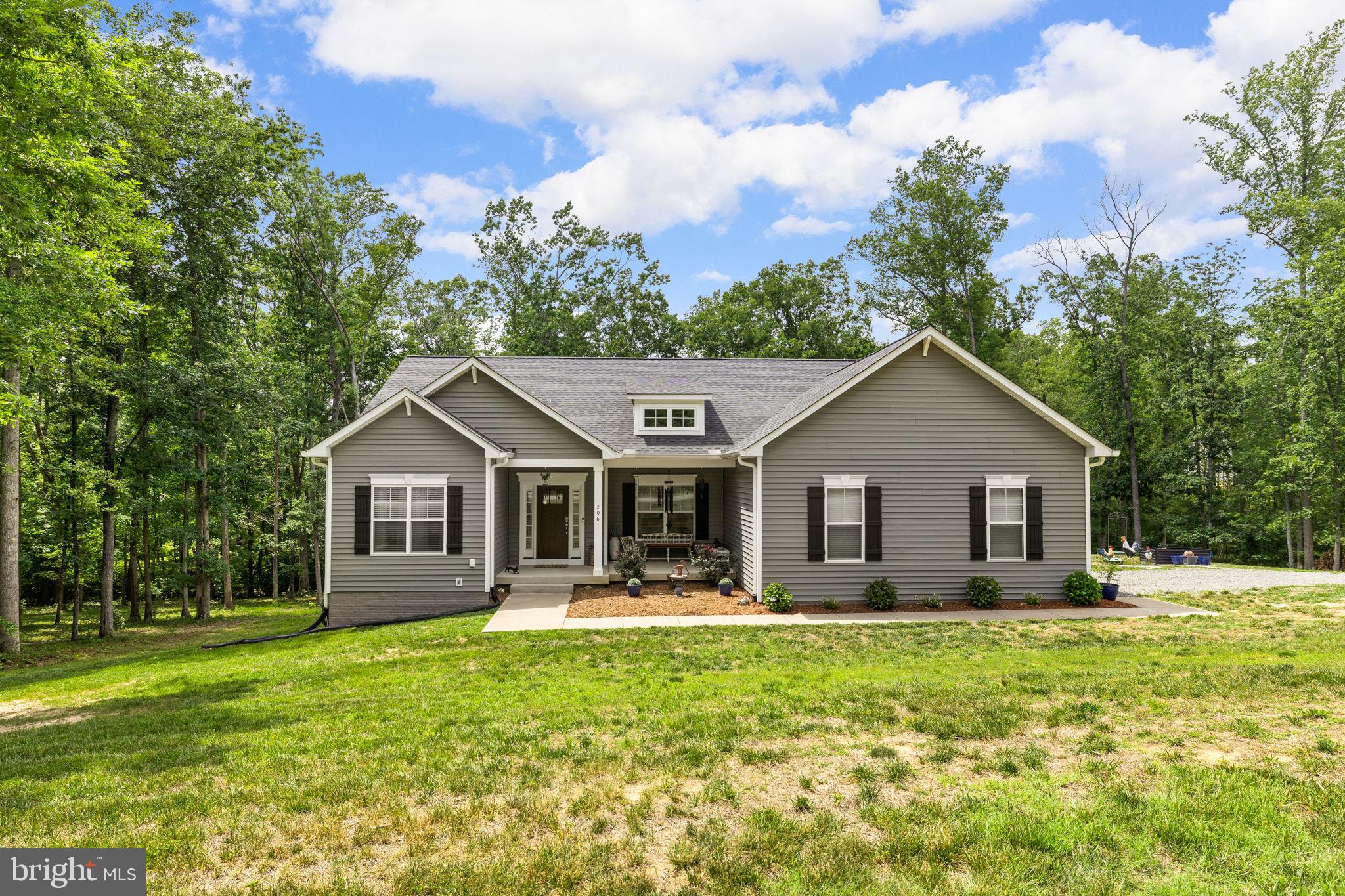THE WATERS AT LAKE ANNA - Residential