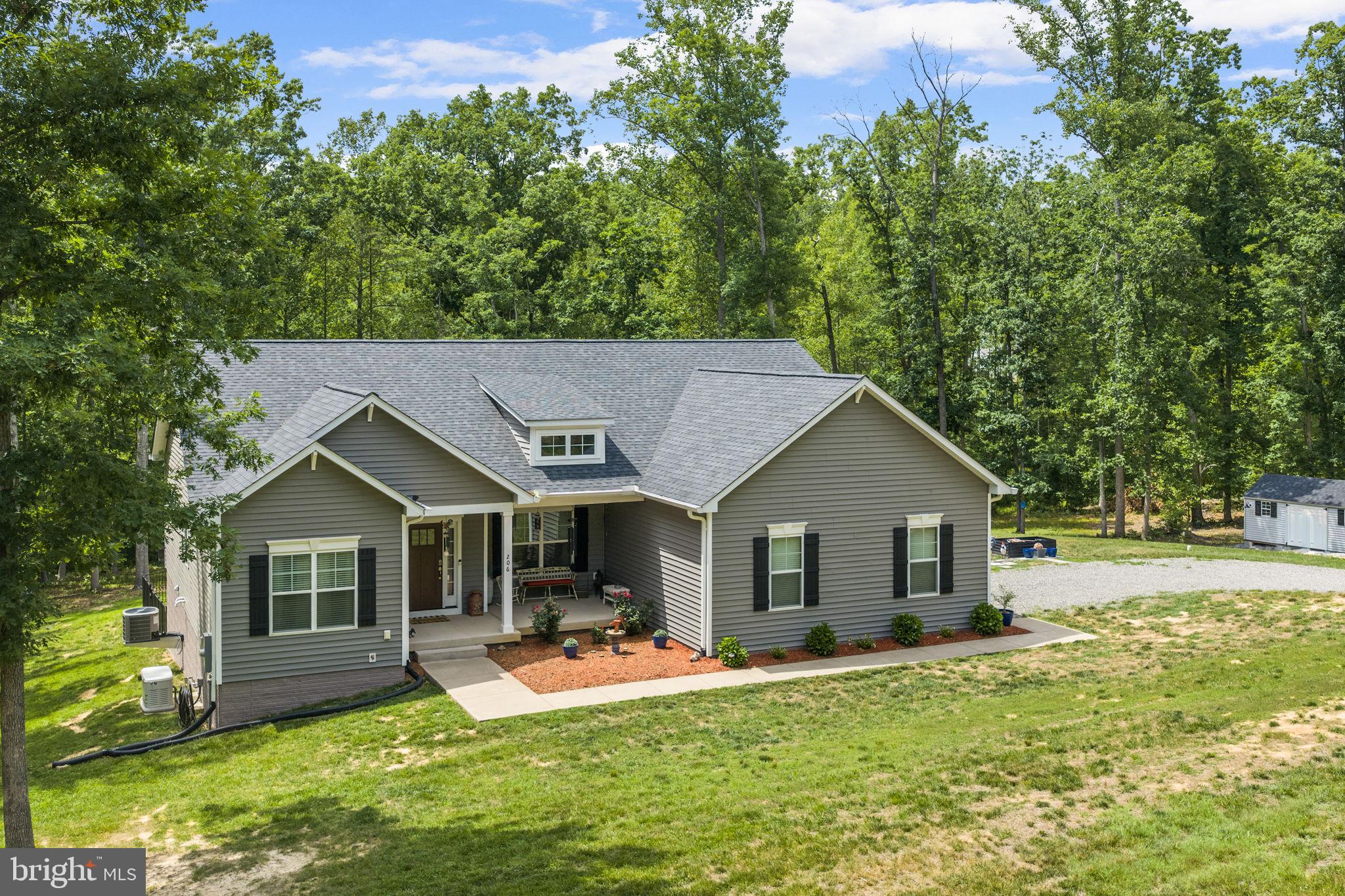 THE WATERS AT LAKE ANNA - Residential