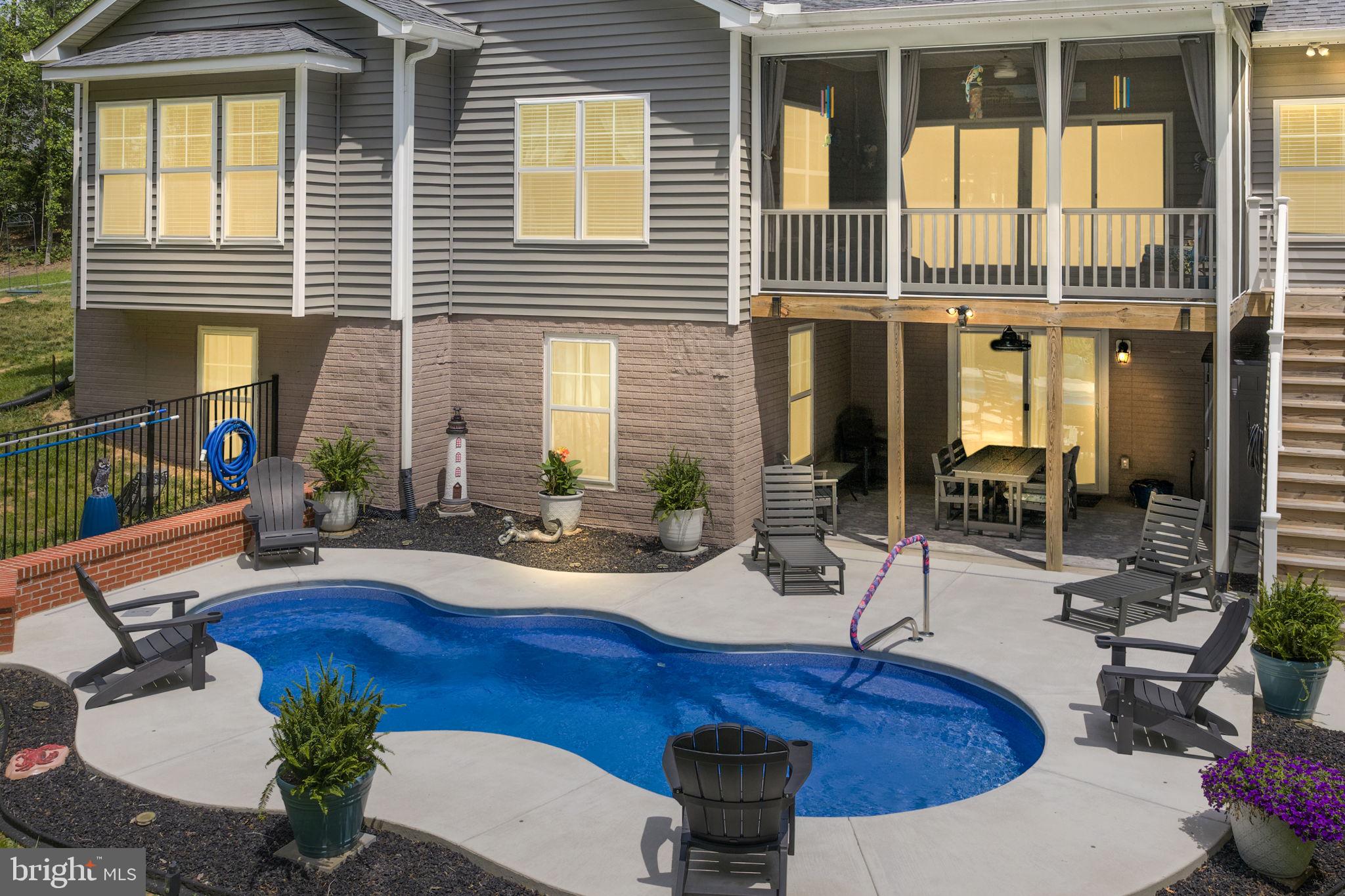 THE WATERS AT LAKE ANNA - Residential