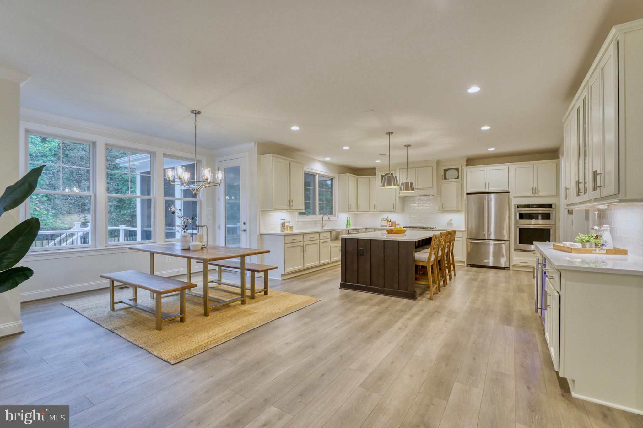 LAUREL RIDGE CROSSING - Residential