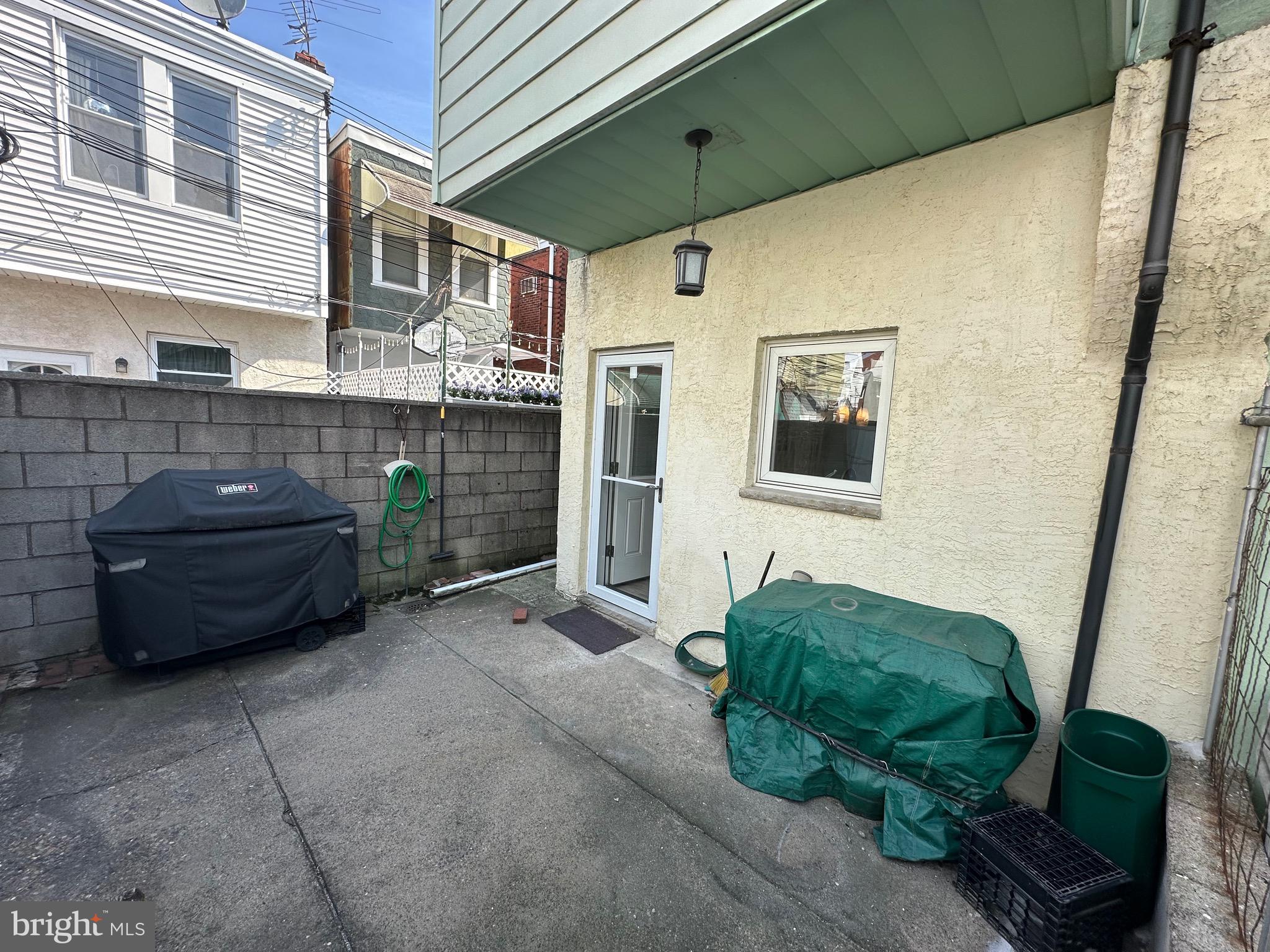 LOWER MOYAMENSING - Residential