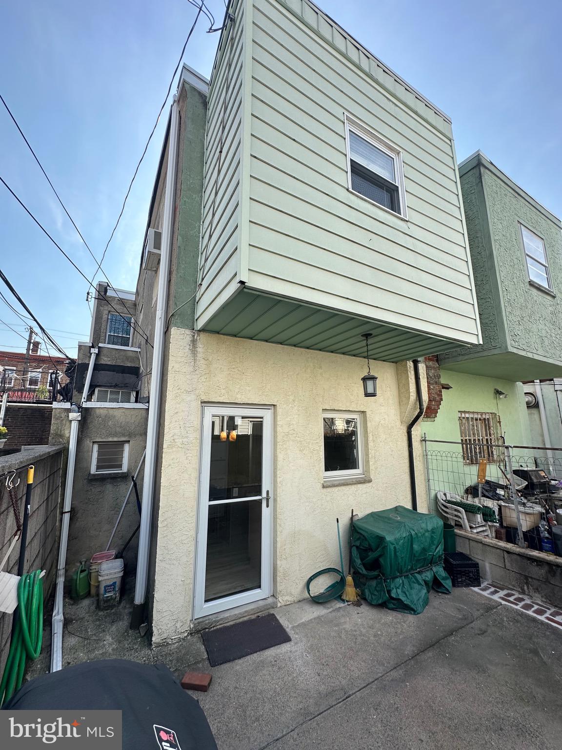 LOWER MOYAMENSING - Residential