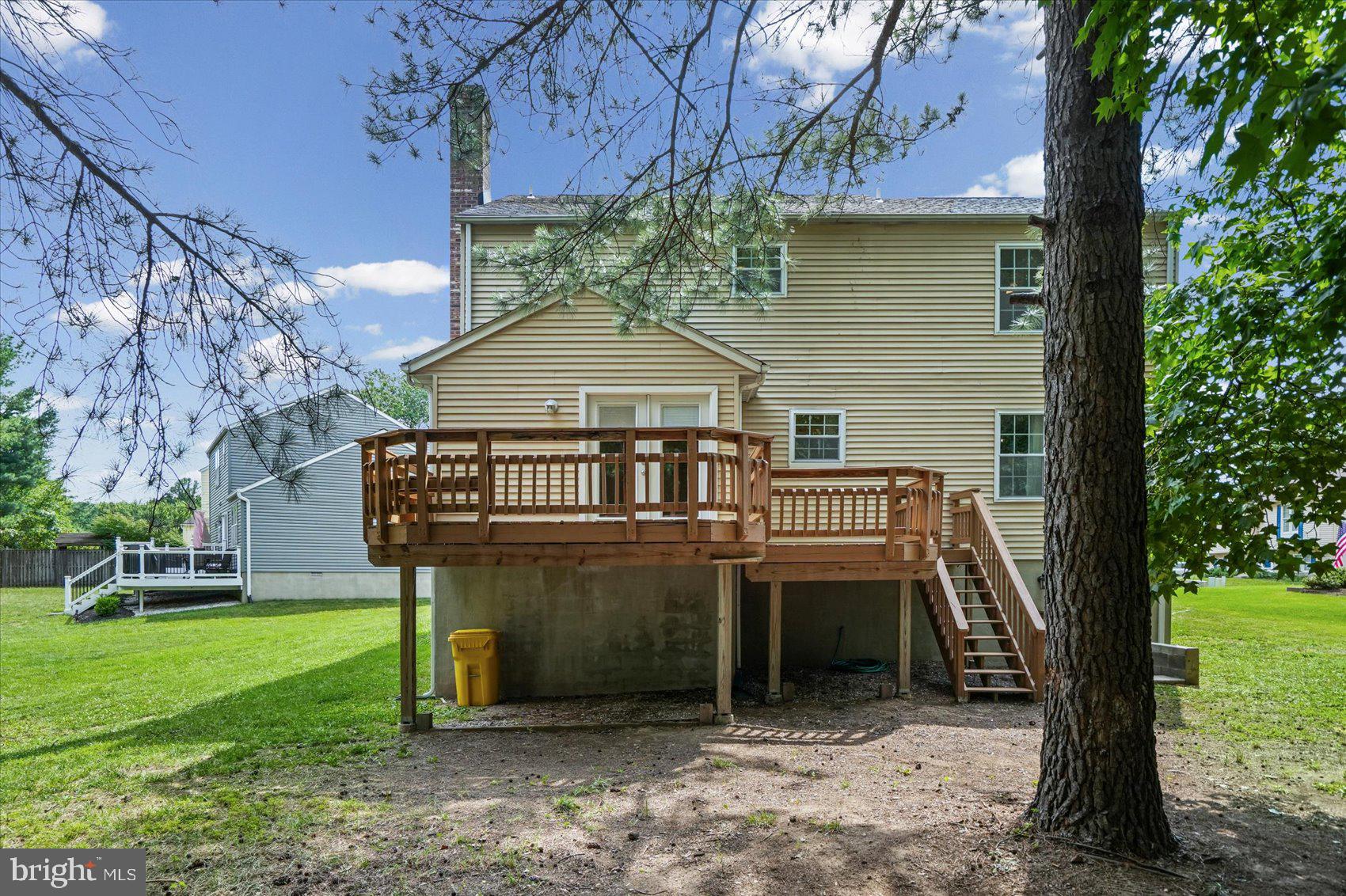 ROCK CREEK LANDING - Residential