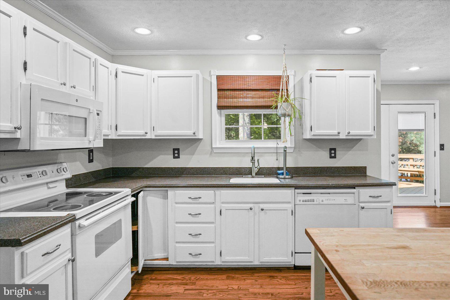 ROCK CREEK LANDING - Residential