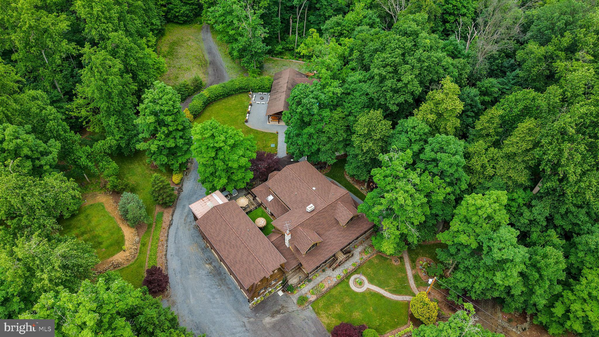 WHITFORD HILL - Residential