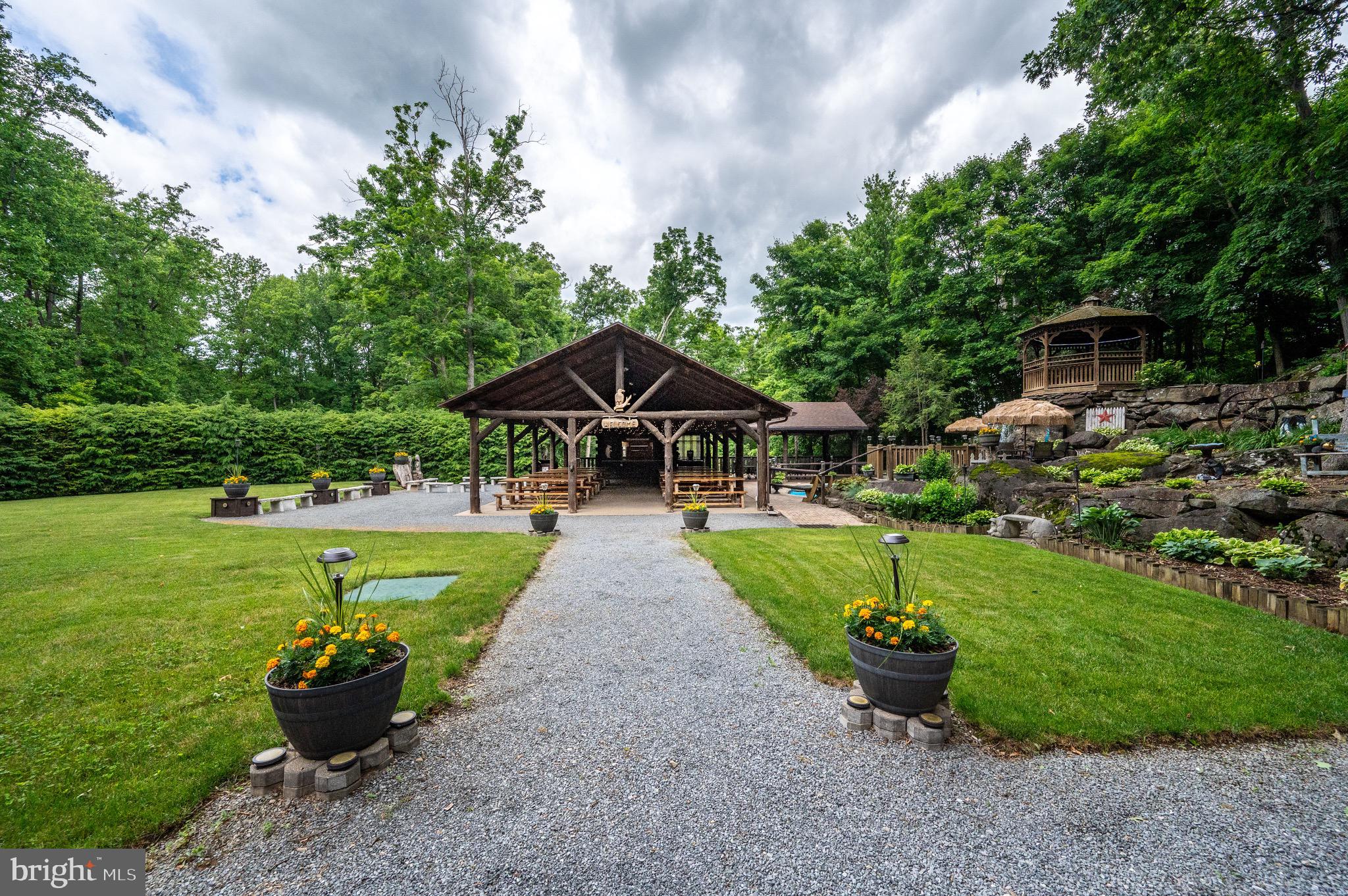 WHITFORD HILL - Residential