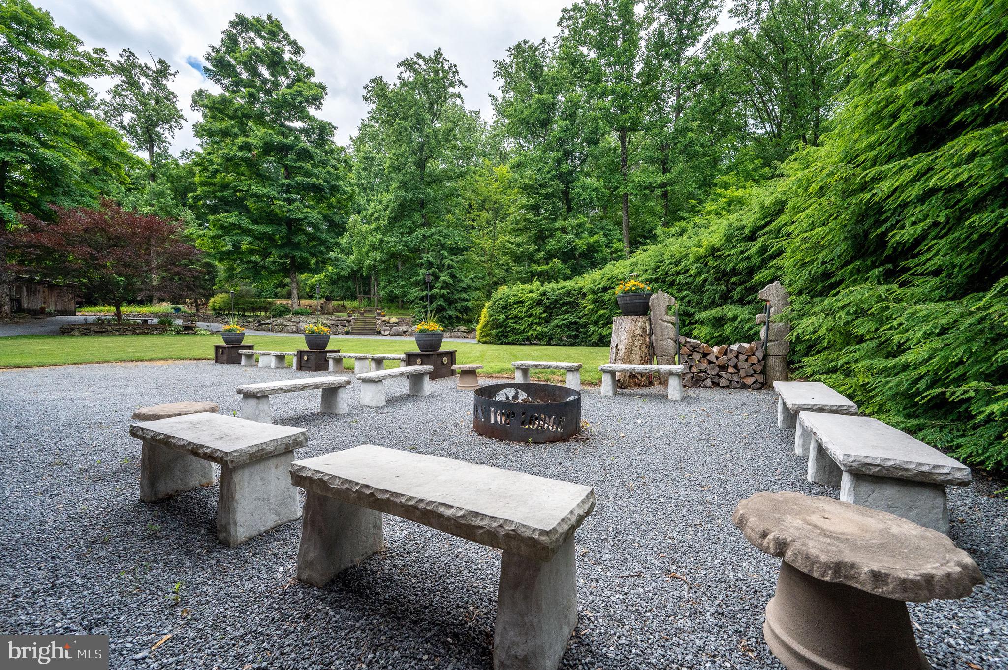 WHITFORD HILL - Residential