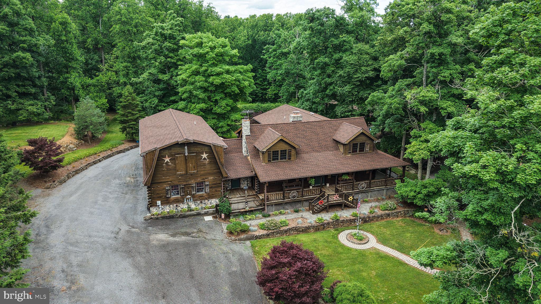 WHITFORD HILL - Residential