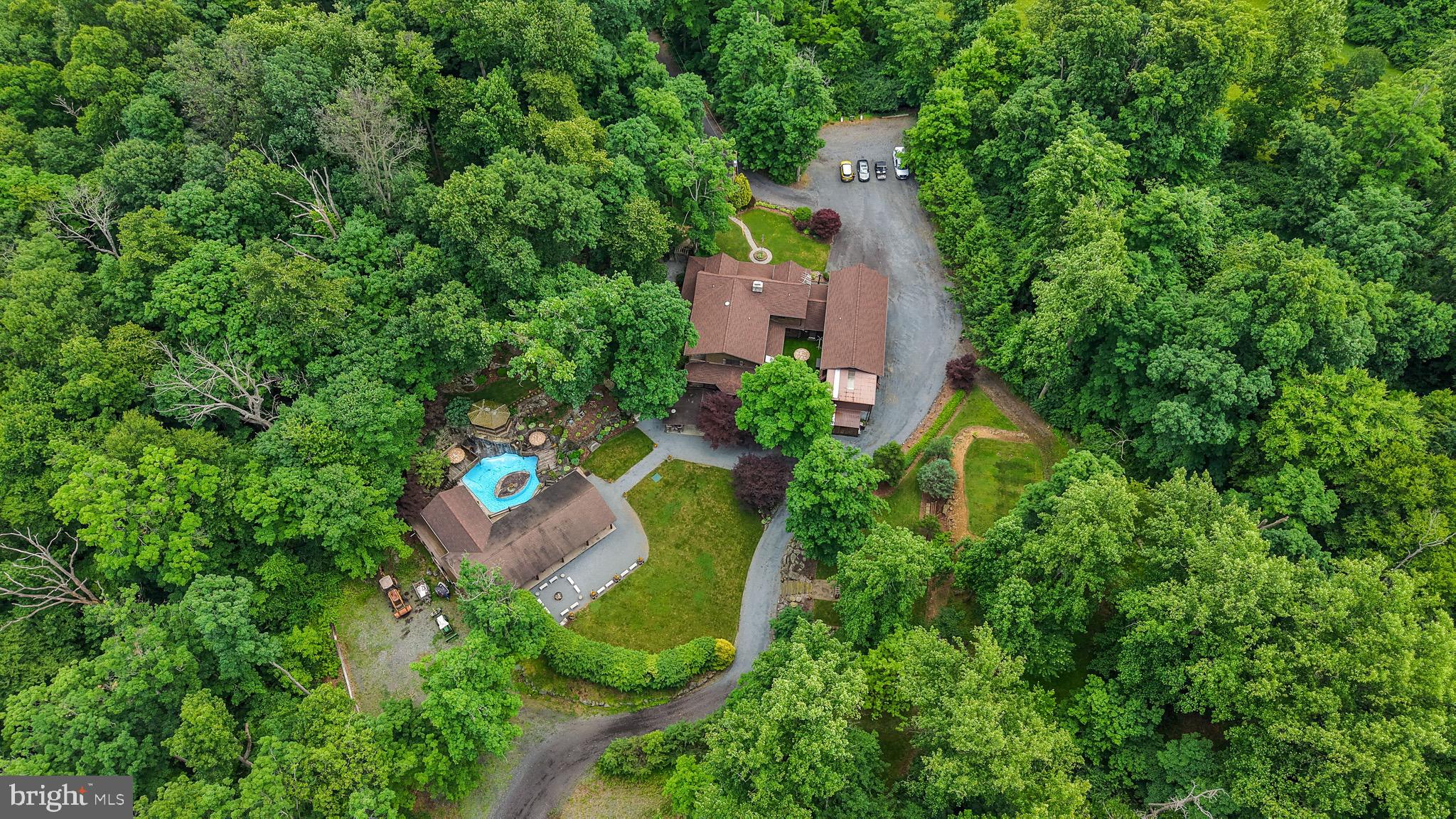 WHITFORD HILL - Residential