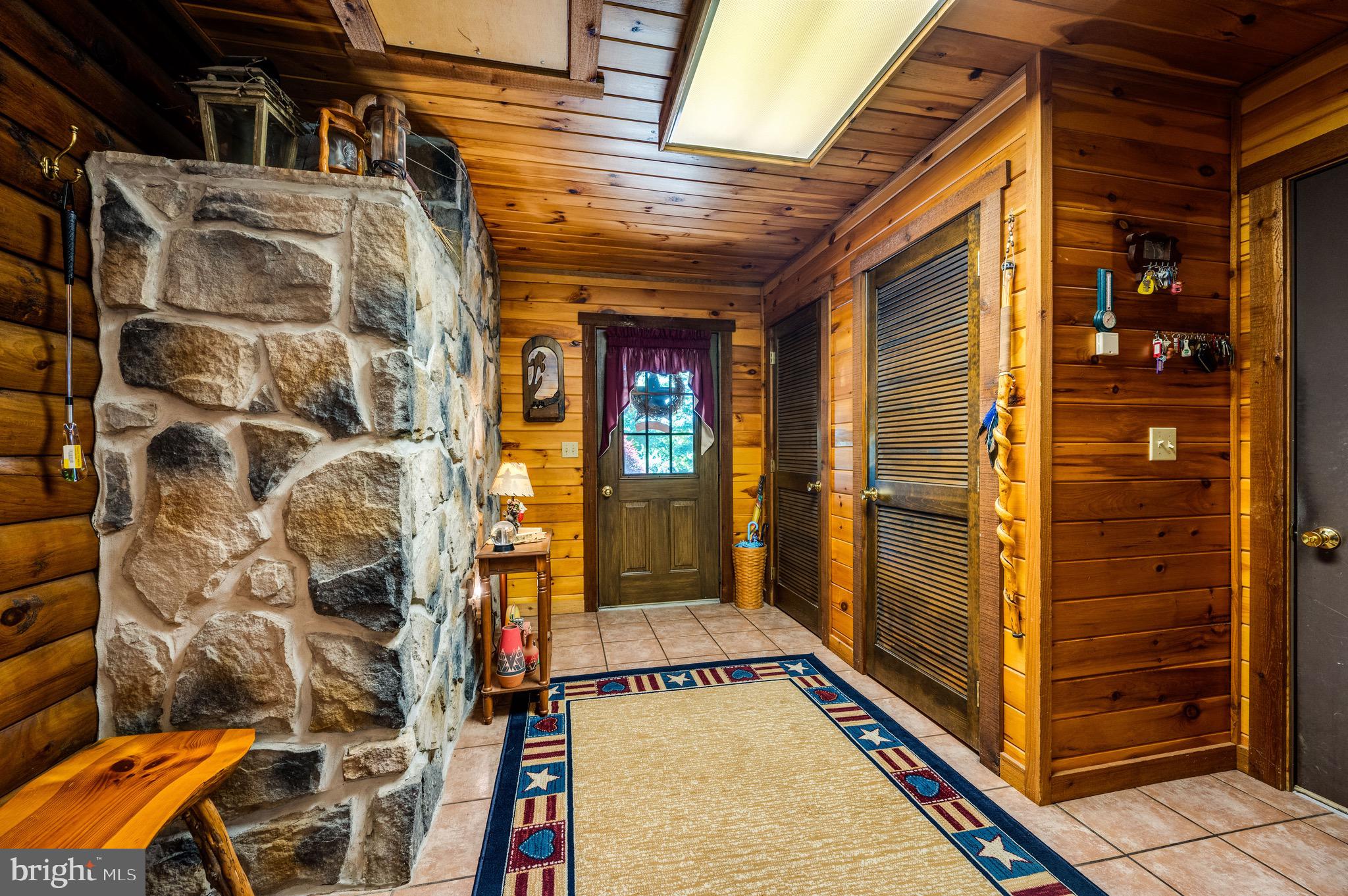 WHITFORD HILL - Residential
