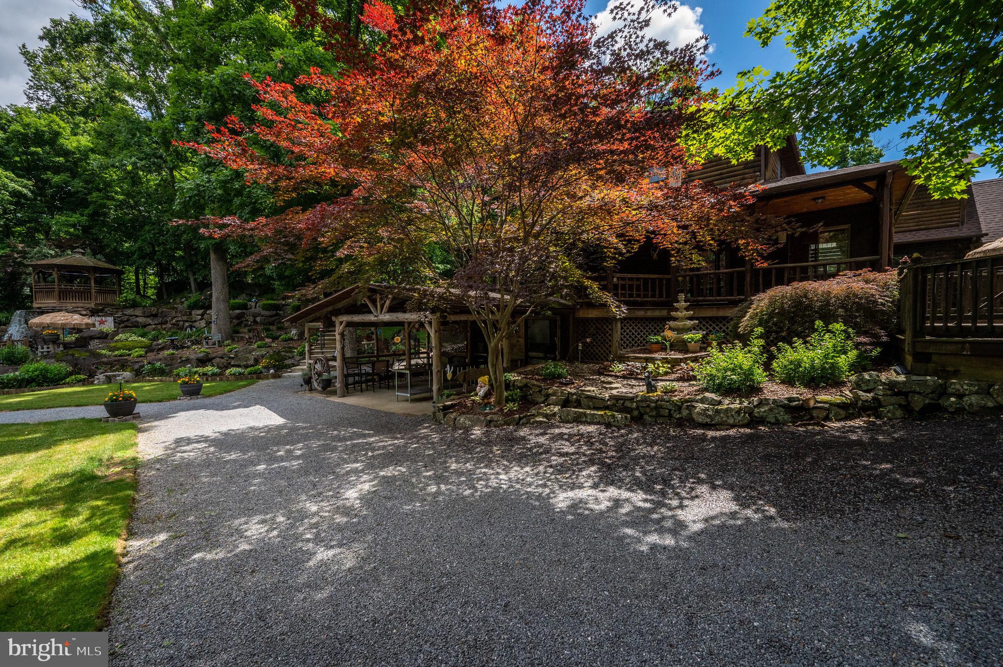 WHITFORD HILL - Residential