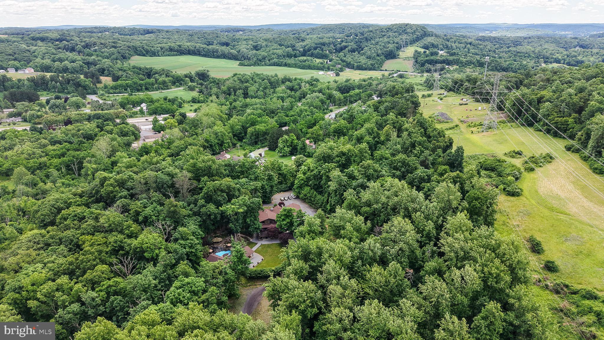 WHITFORD HILL - Residential